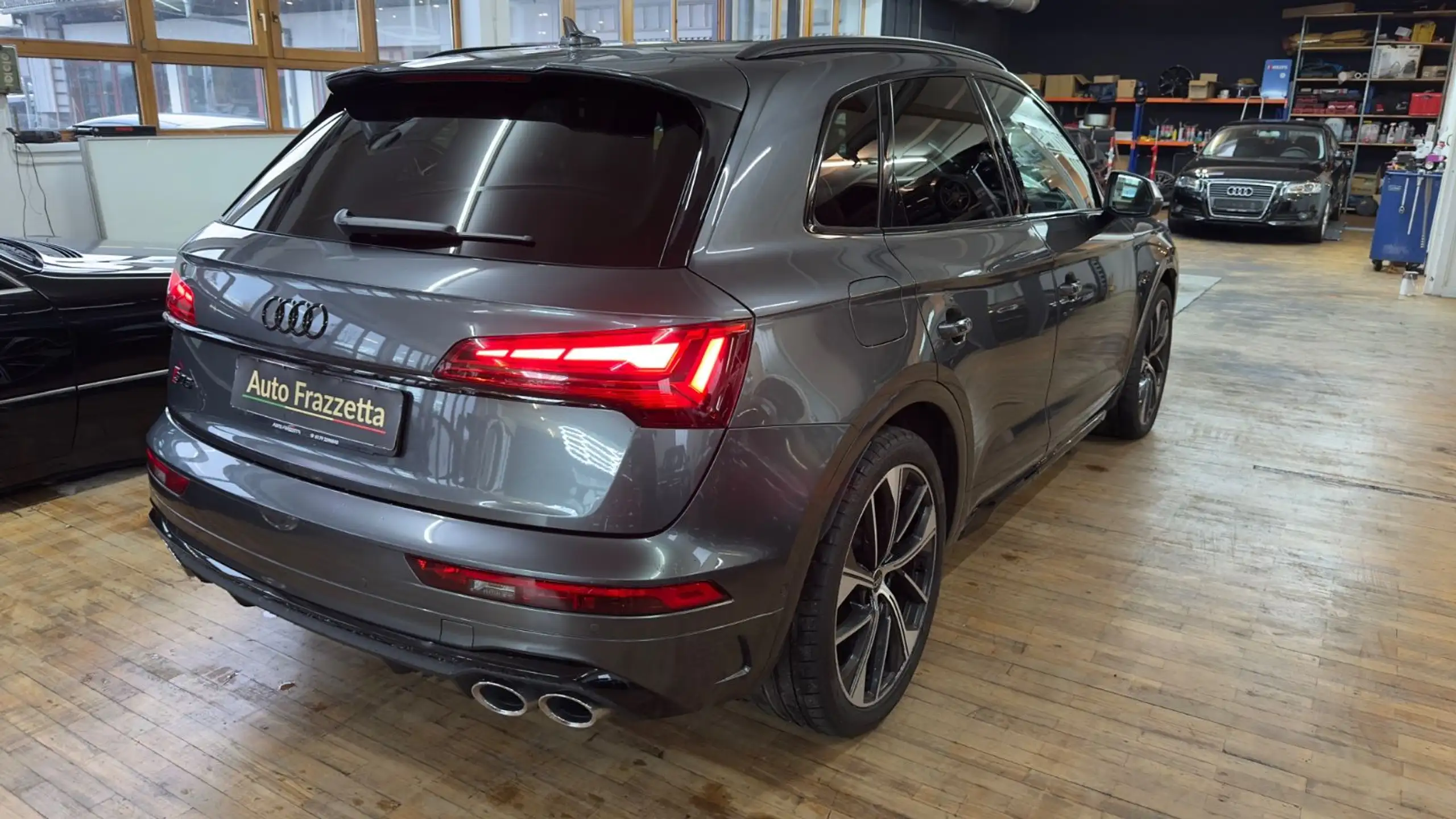 Audi - SQ5