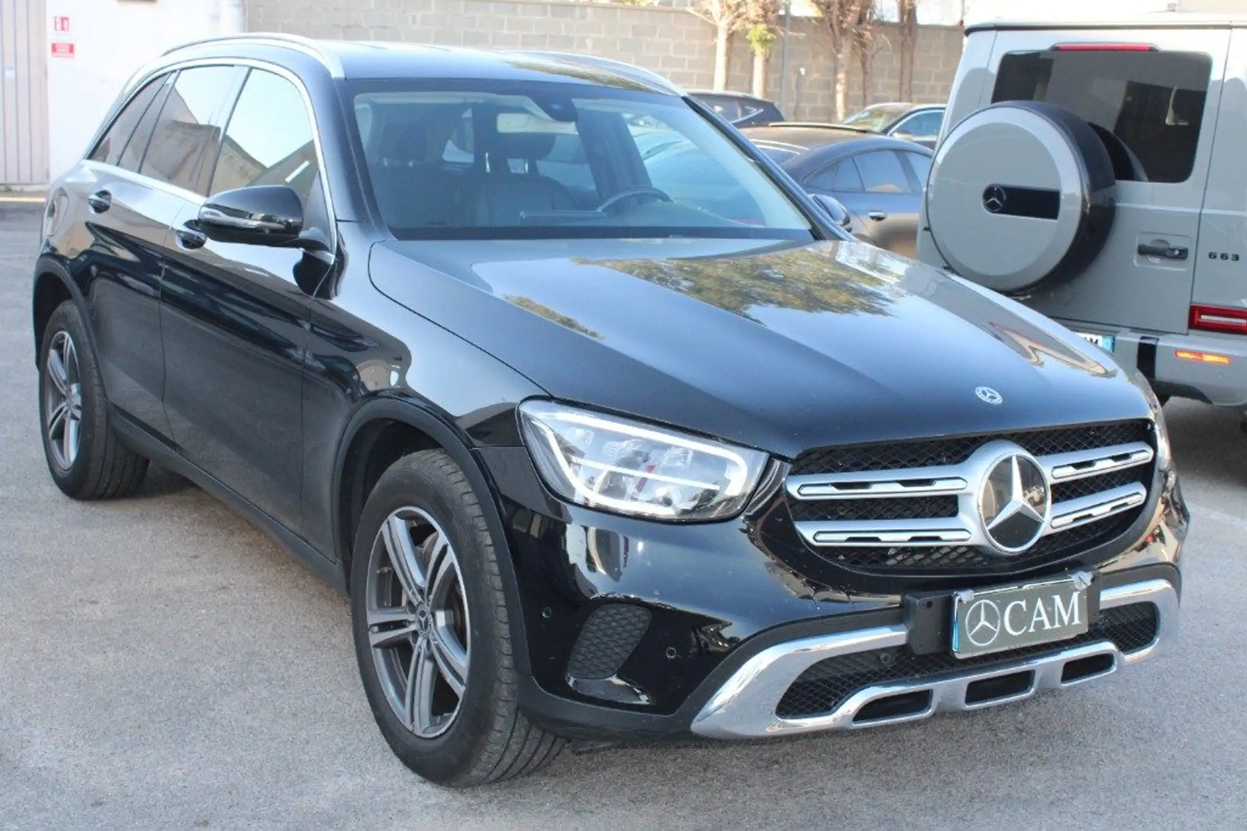 Mercedes-Benz - GLC 220