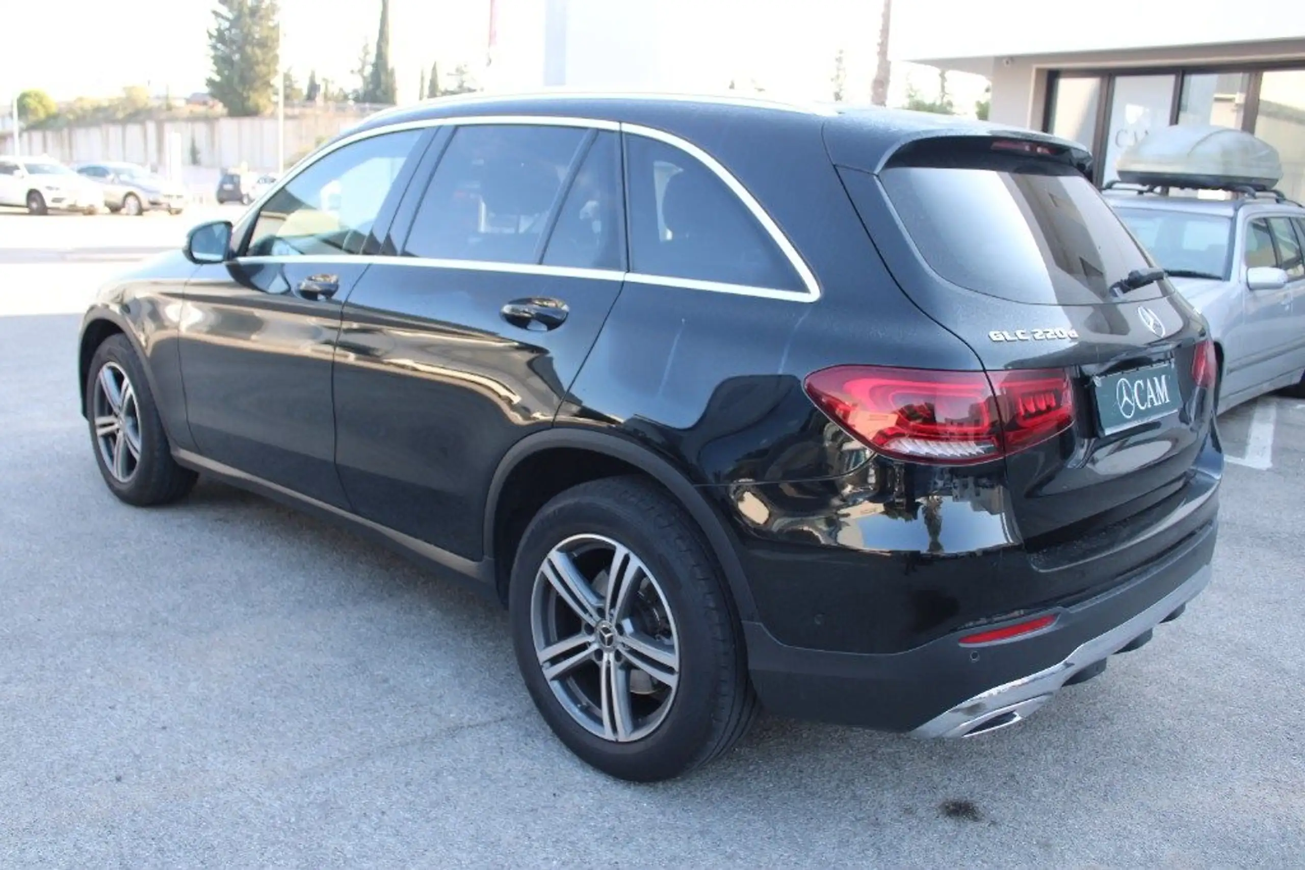 Mercedes-Benz - GLC 220