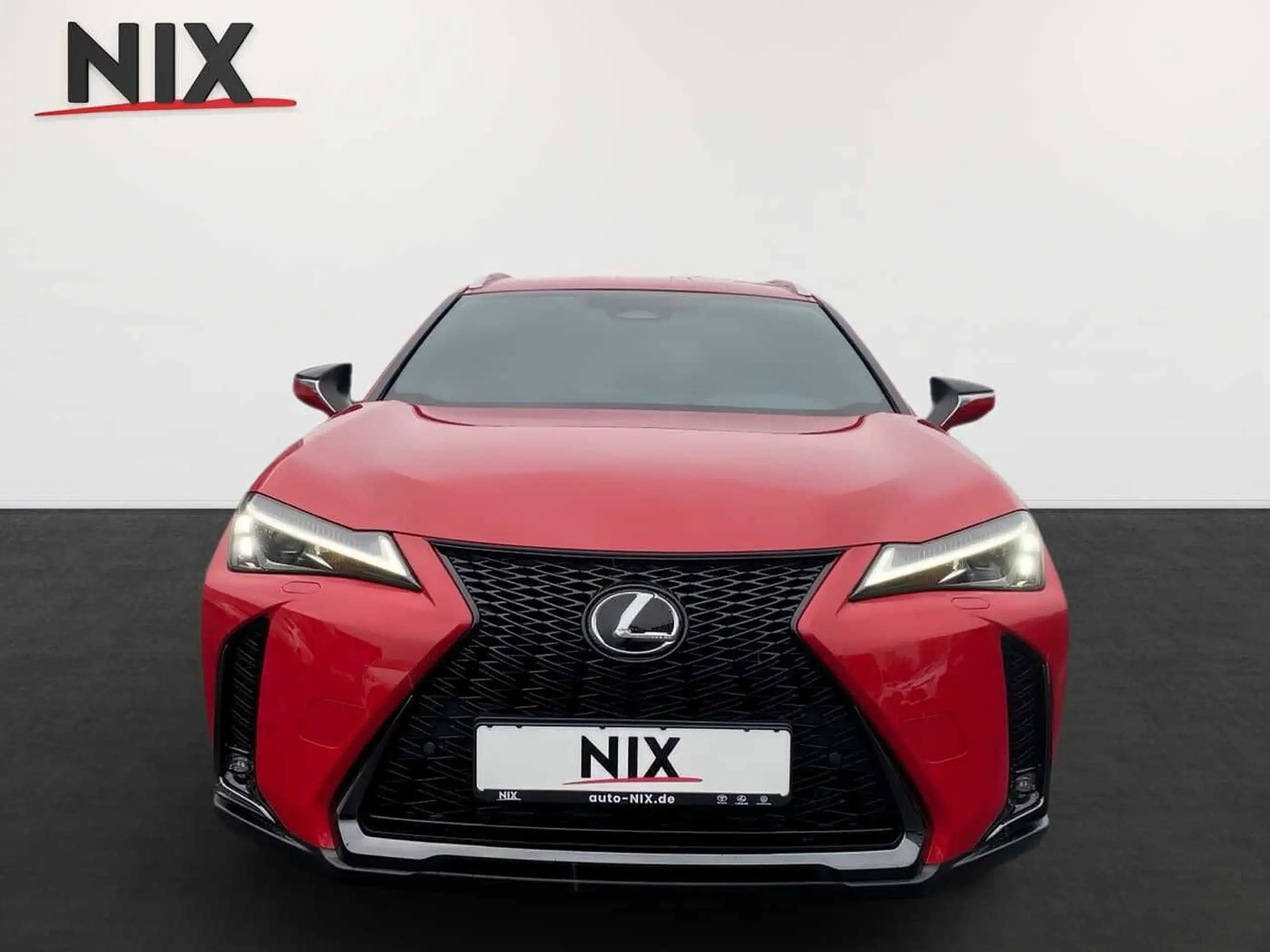 Lexus - UX 300h