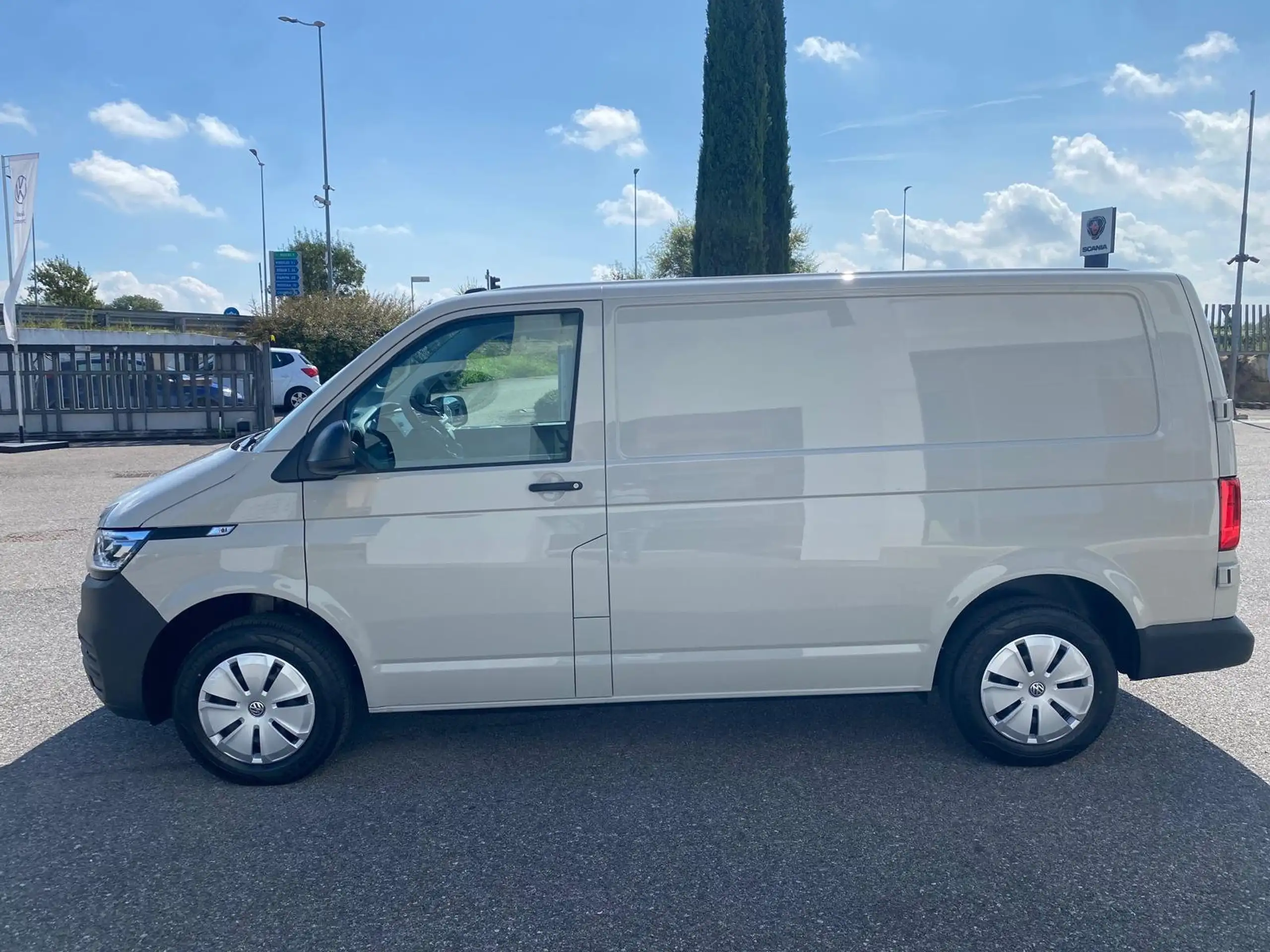 Volkswagen - T6.1 Transporter