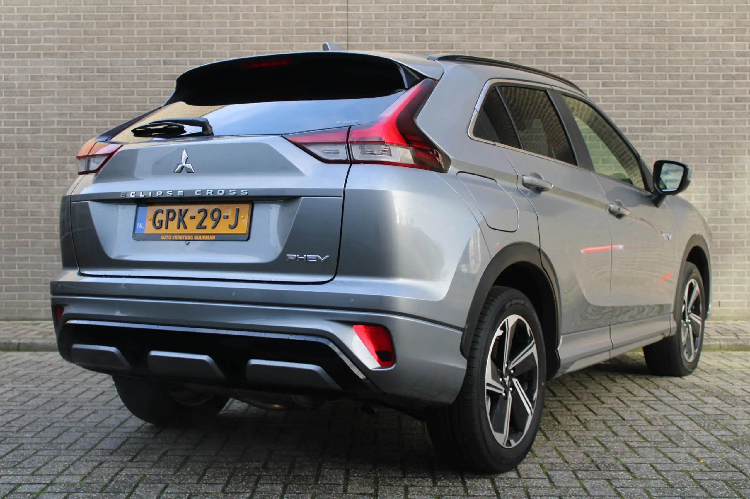 Mitsubishi - Eclipse Cross