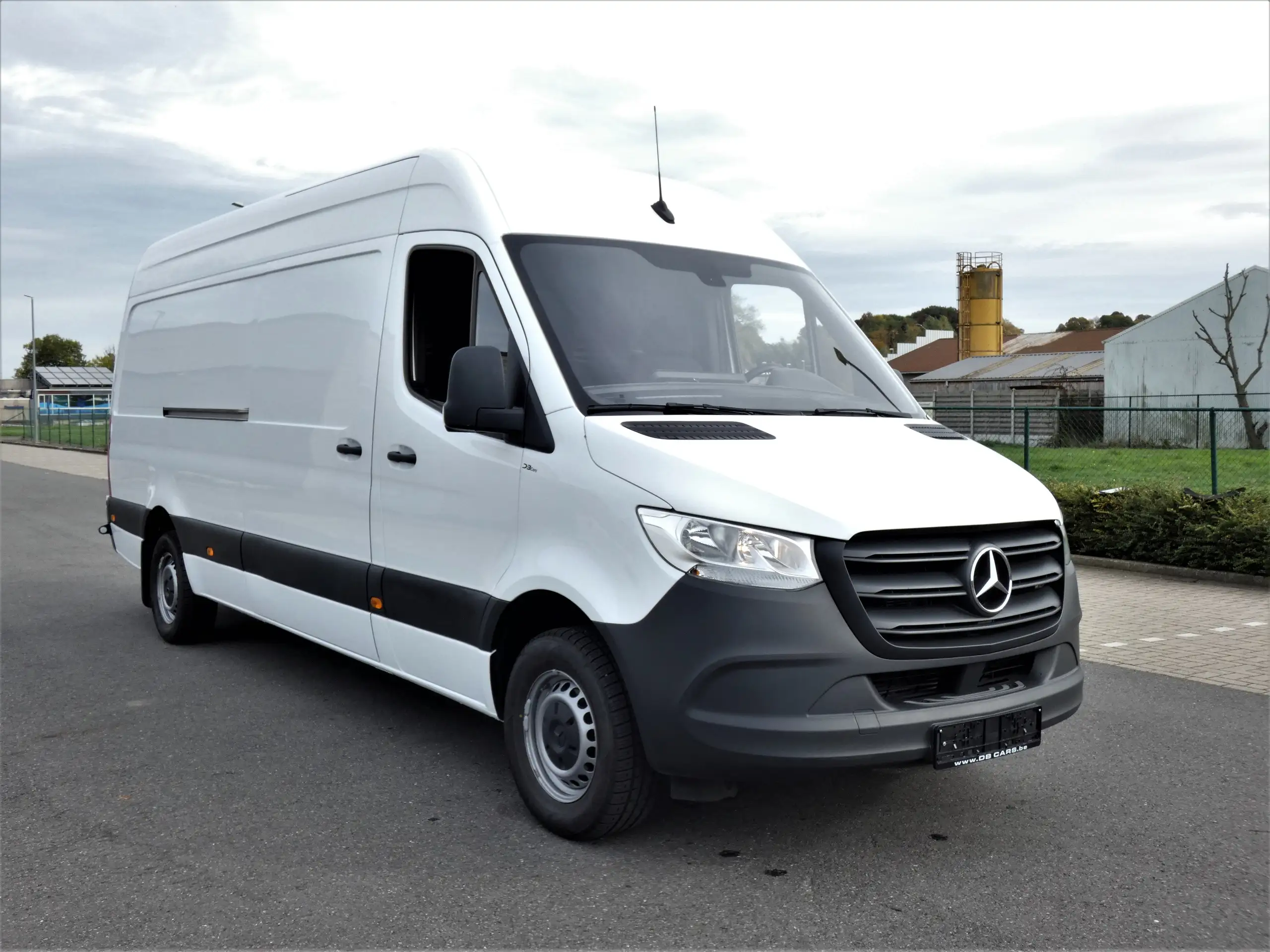 Mercedes-Benz - Sprinter