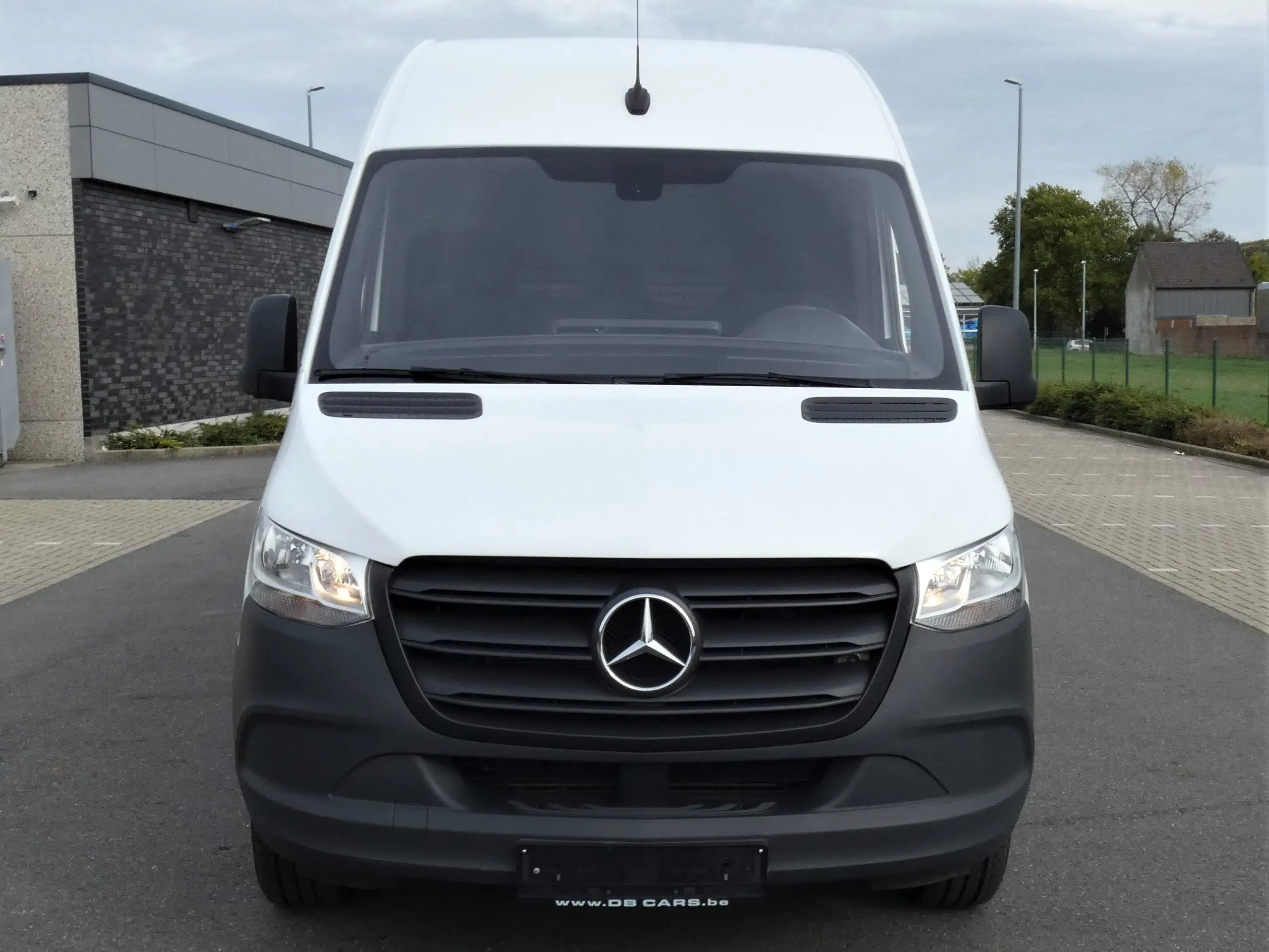 Mercedes-Benz - Sprinter