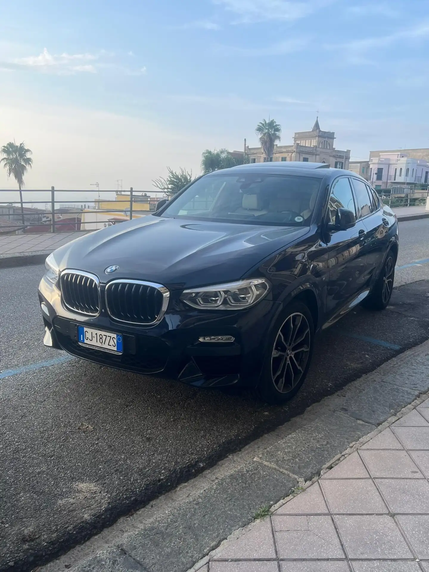 BMW - X4