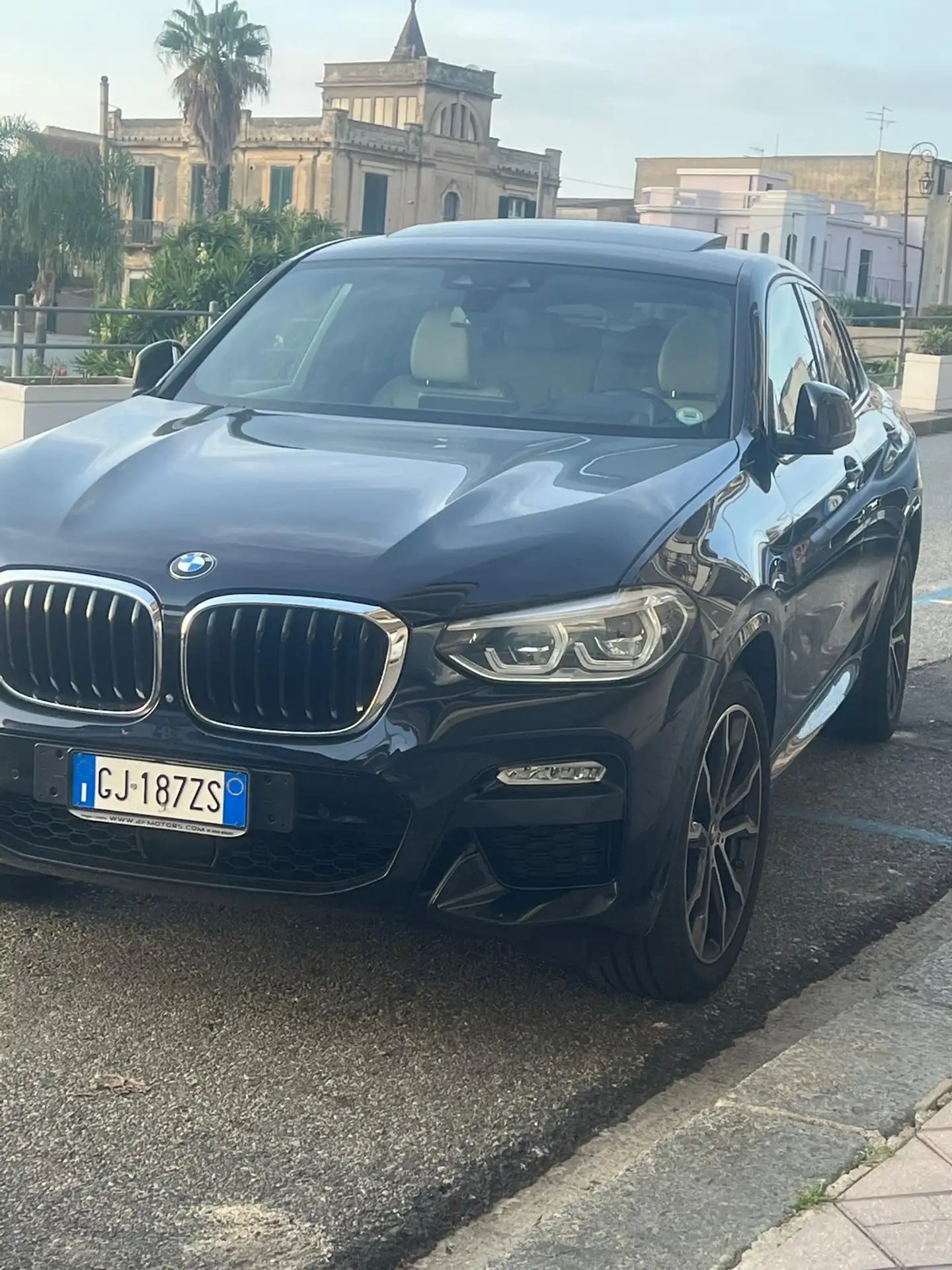 BMW - X4