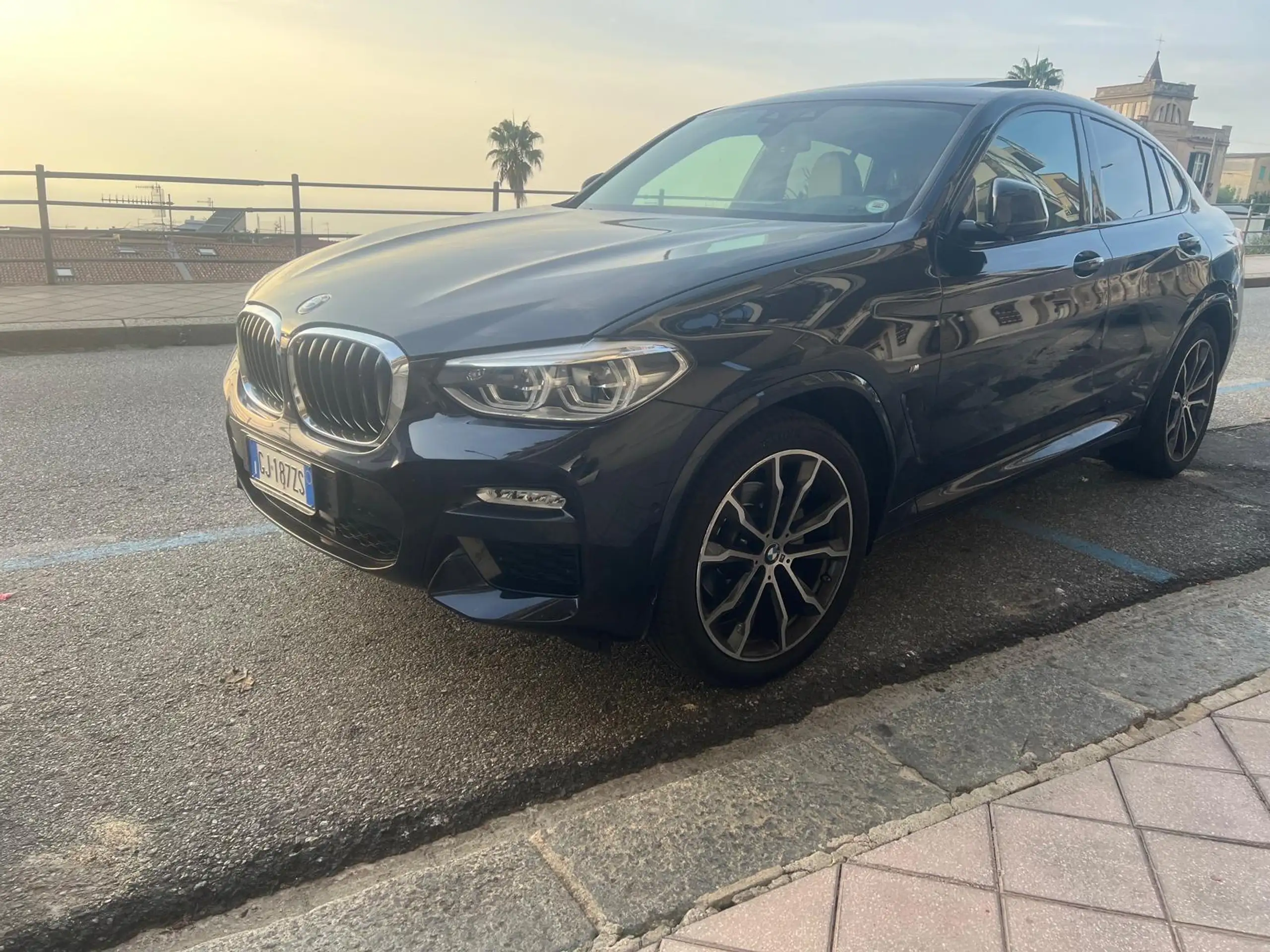 BMW - X4