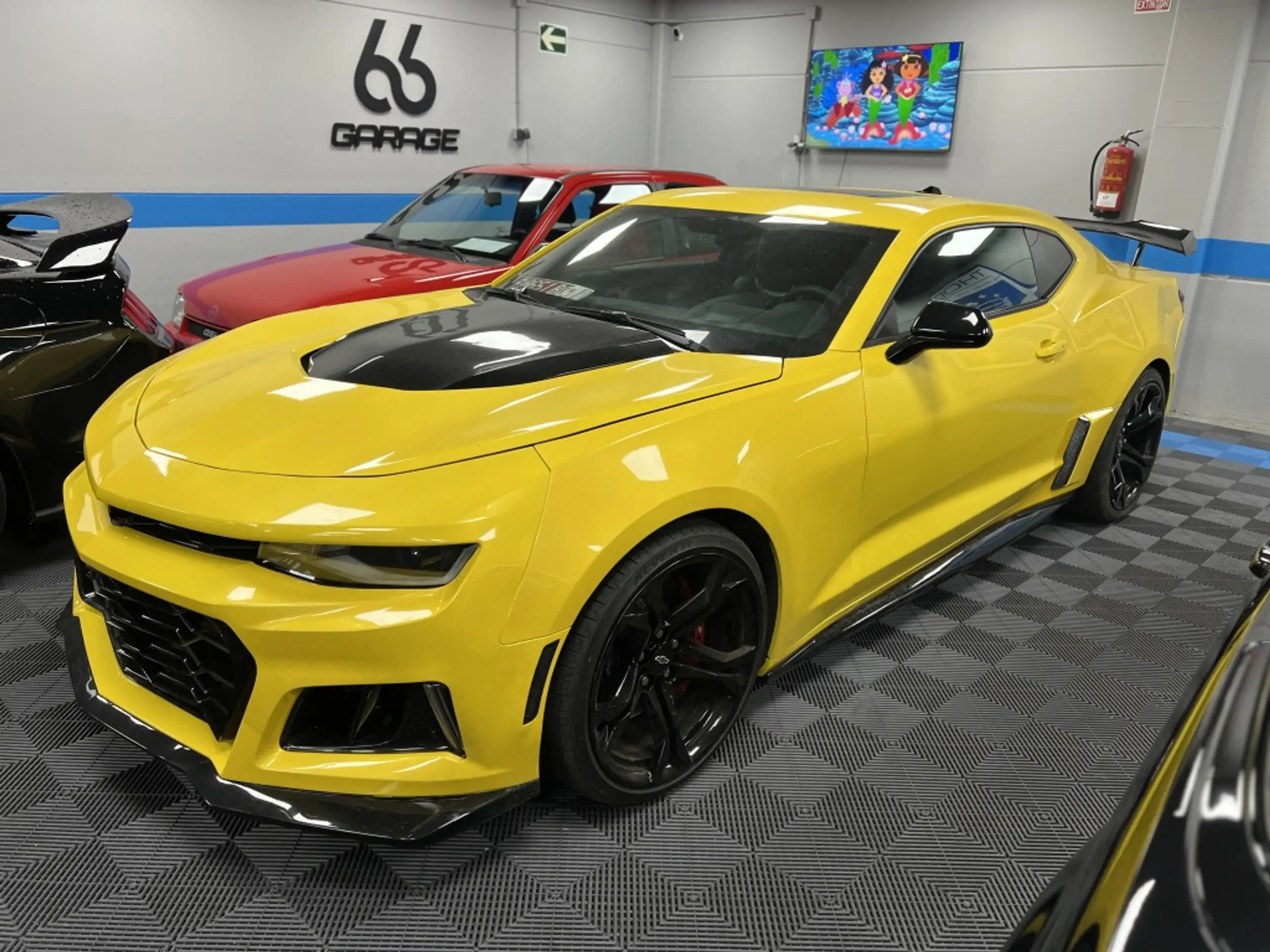 Chevrolet - Camaro