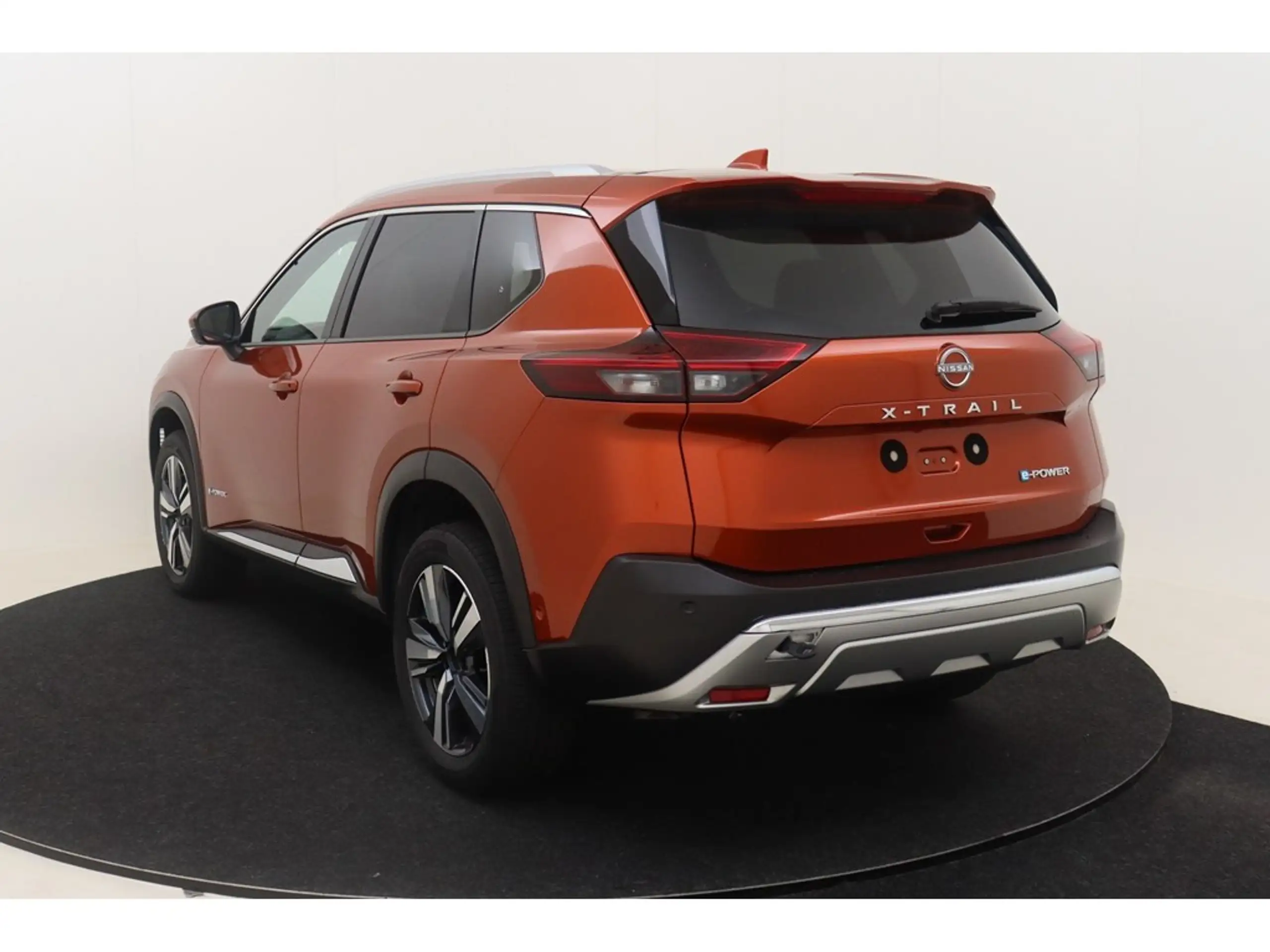 Nissan - X-Trail