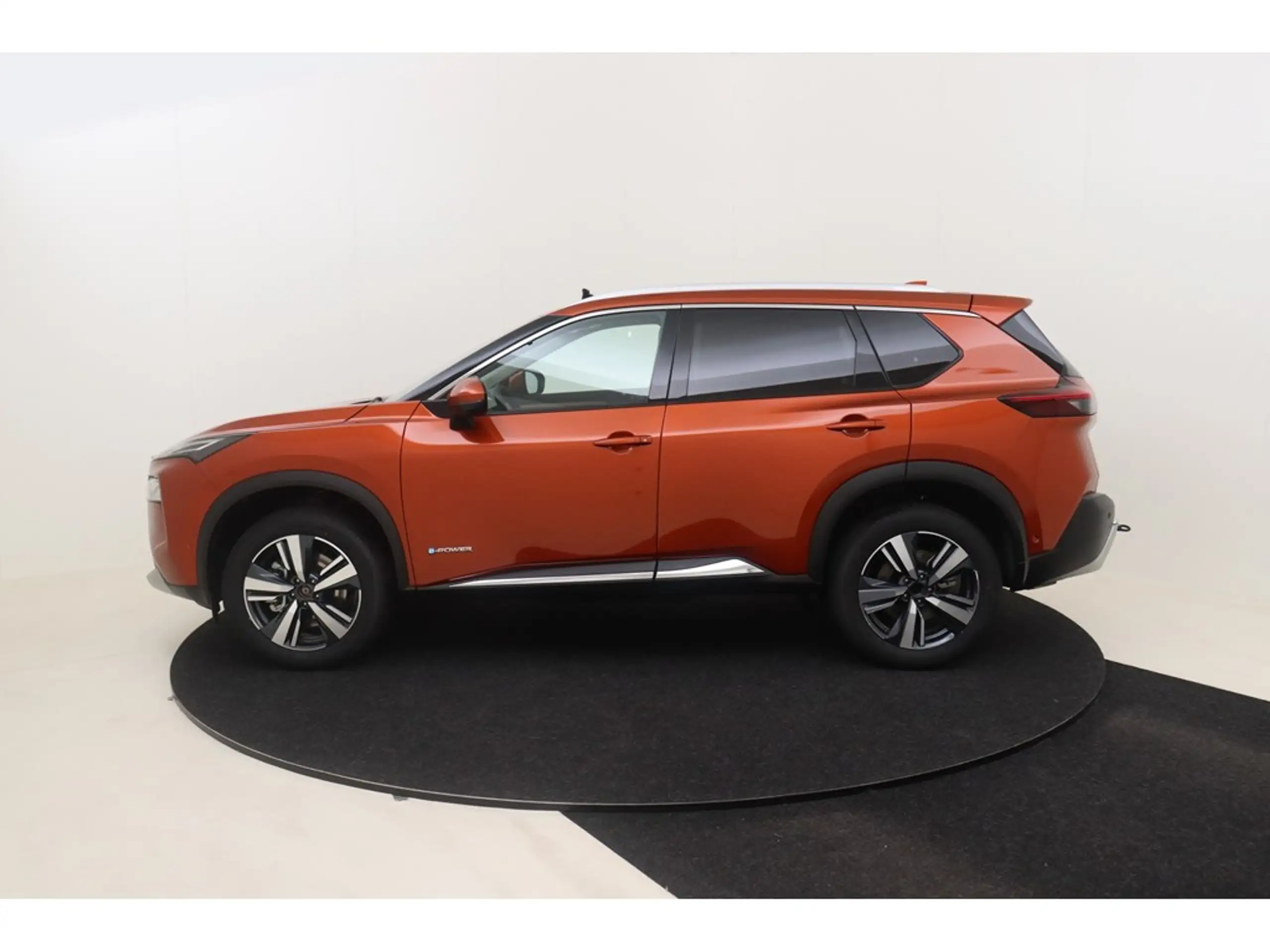 Nissan - X-Trail