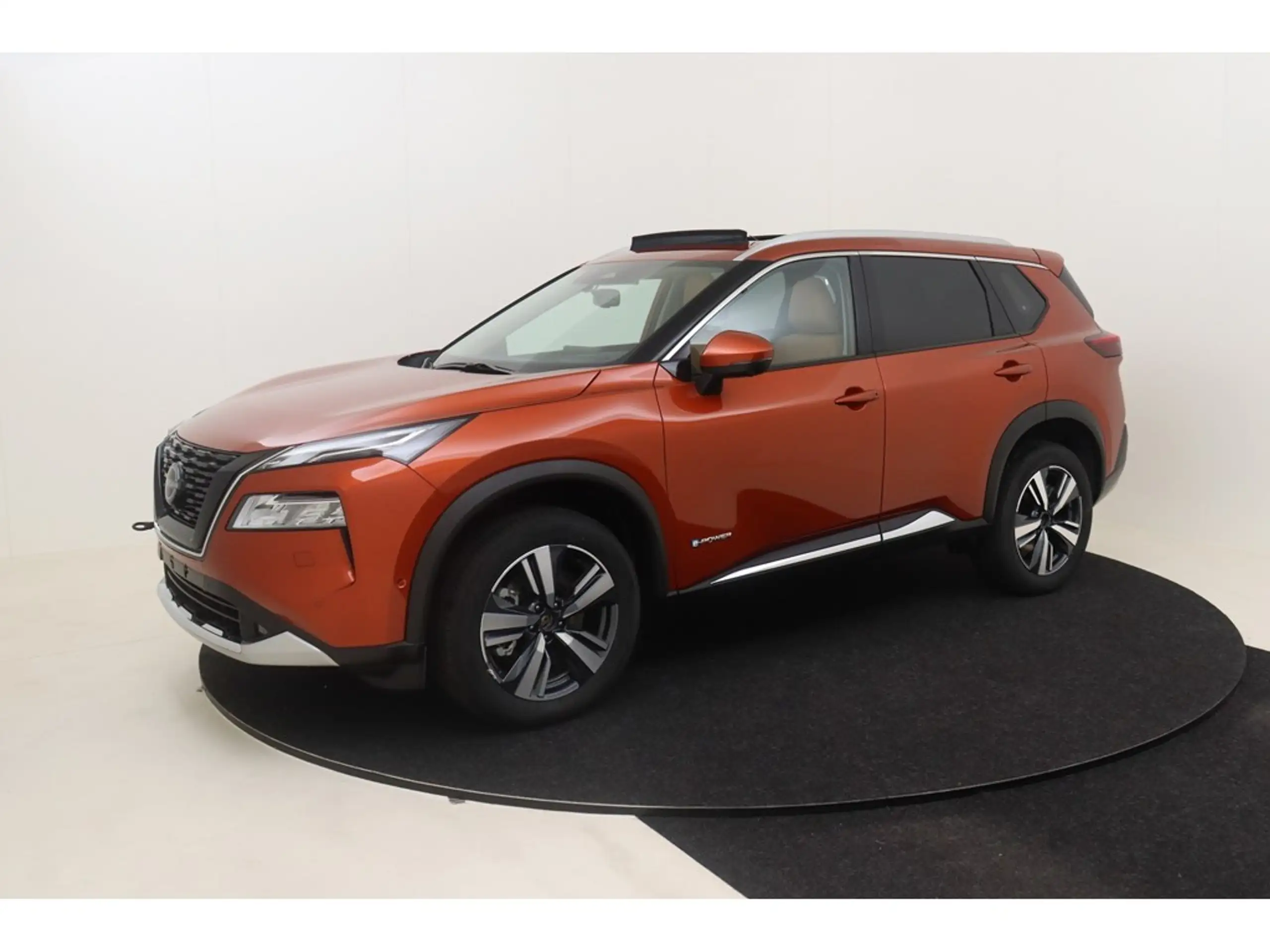 Nissan - X-Trail