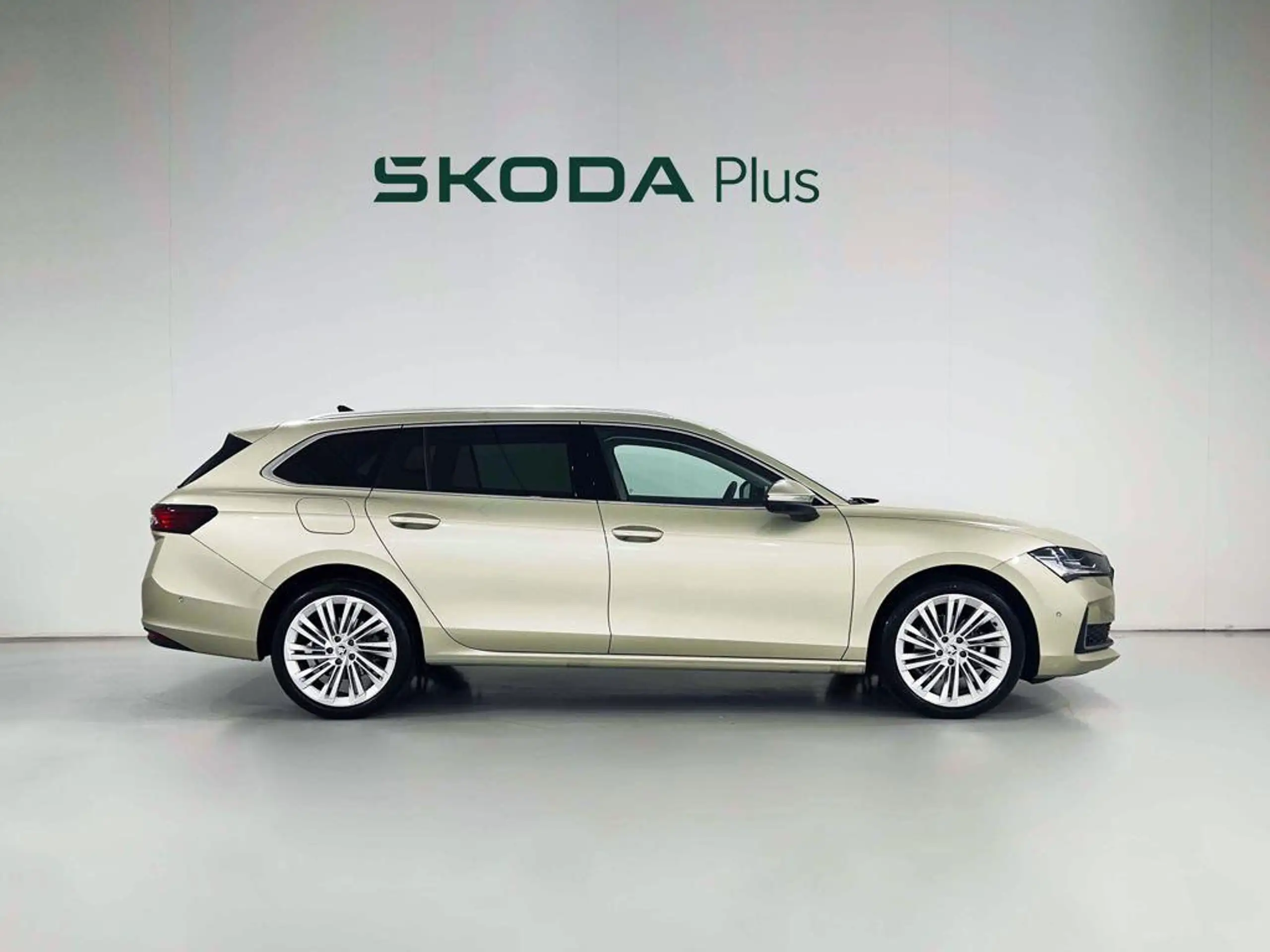 Skoda - Superb