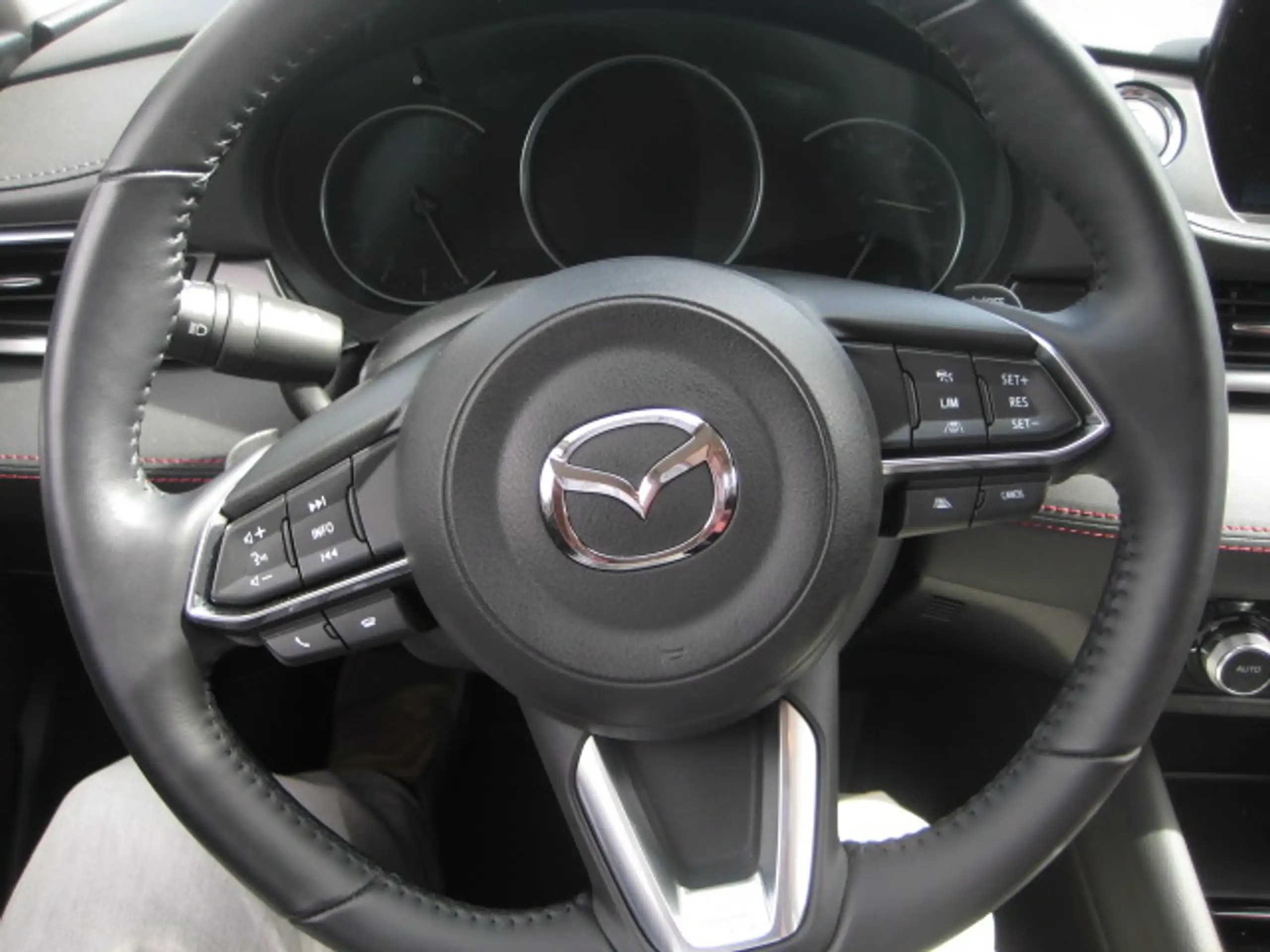 Mazda - 6