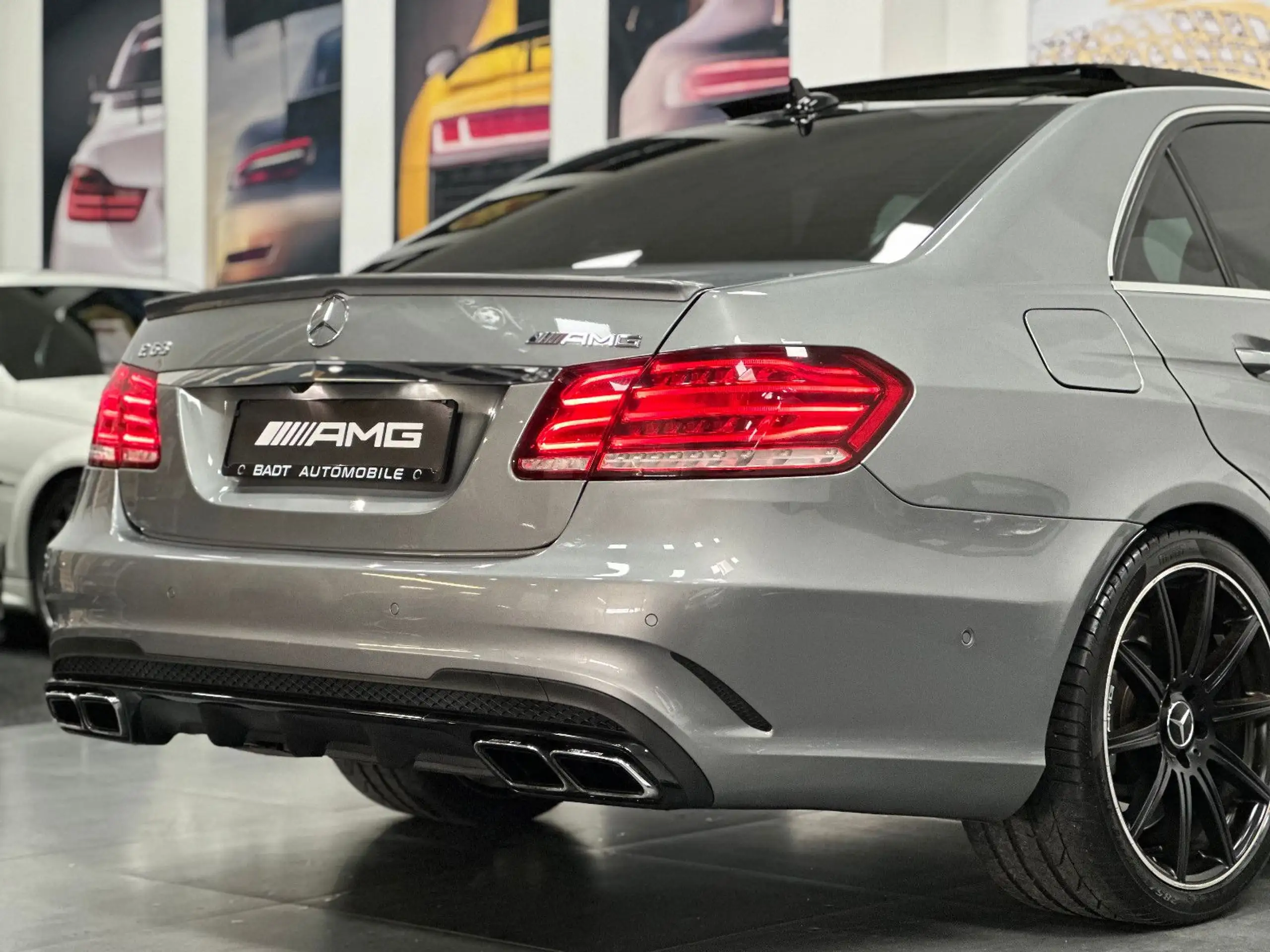 Mercedes-Benz - E 63 AMG