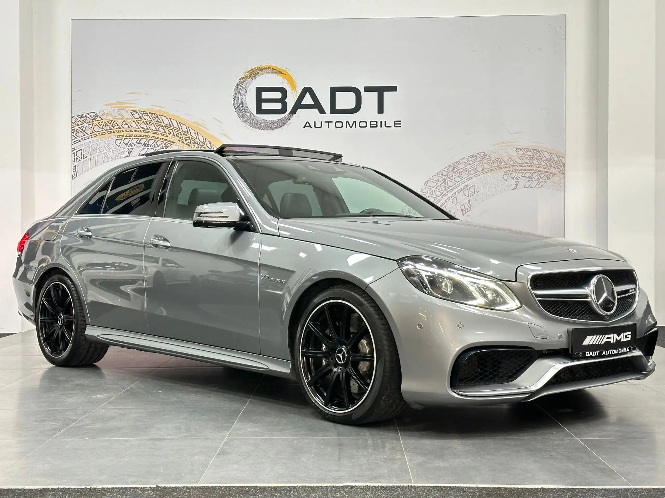 Mercedes-Benz - E 63 AMG