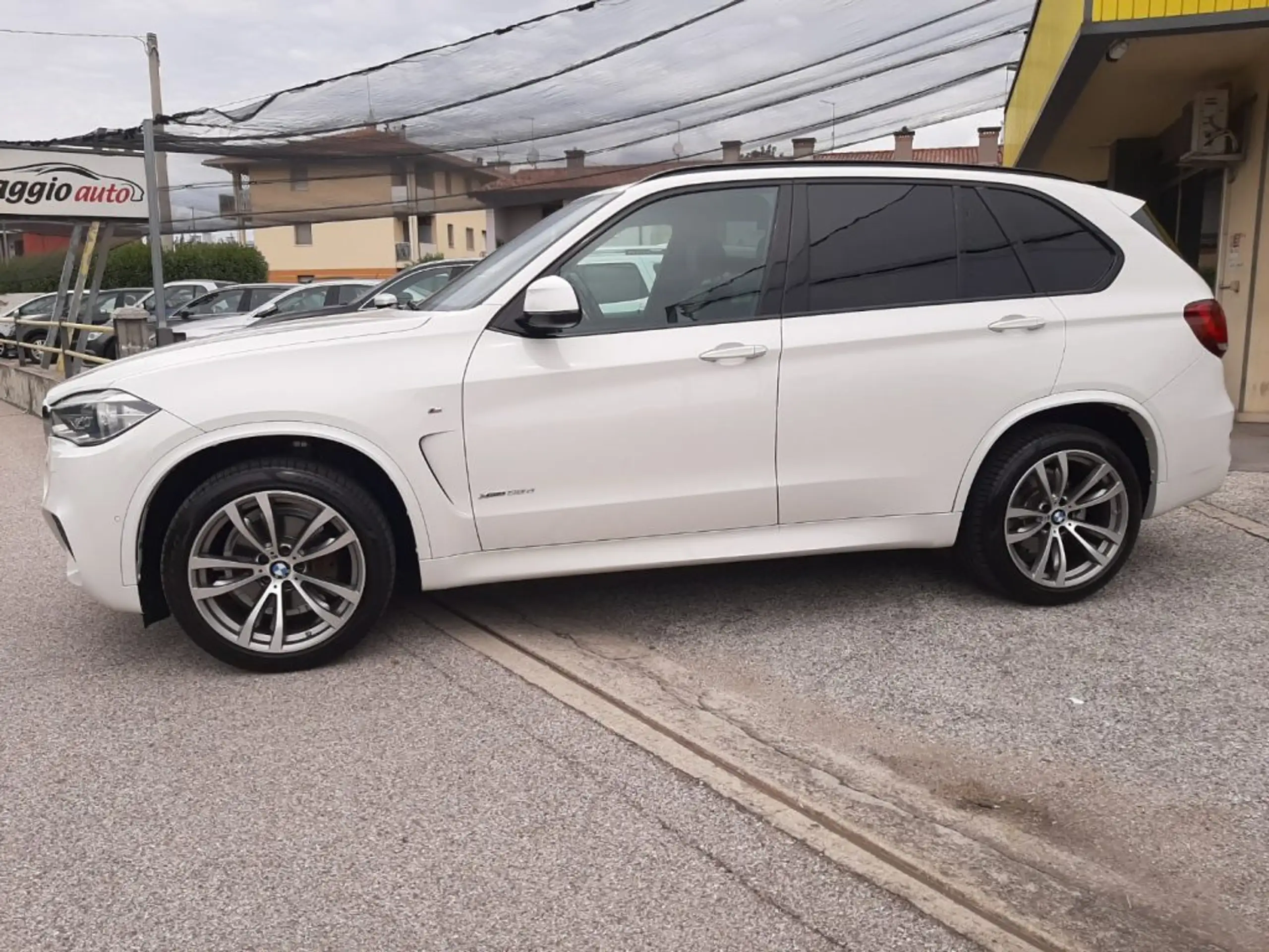 BMW - X5