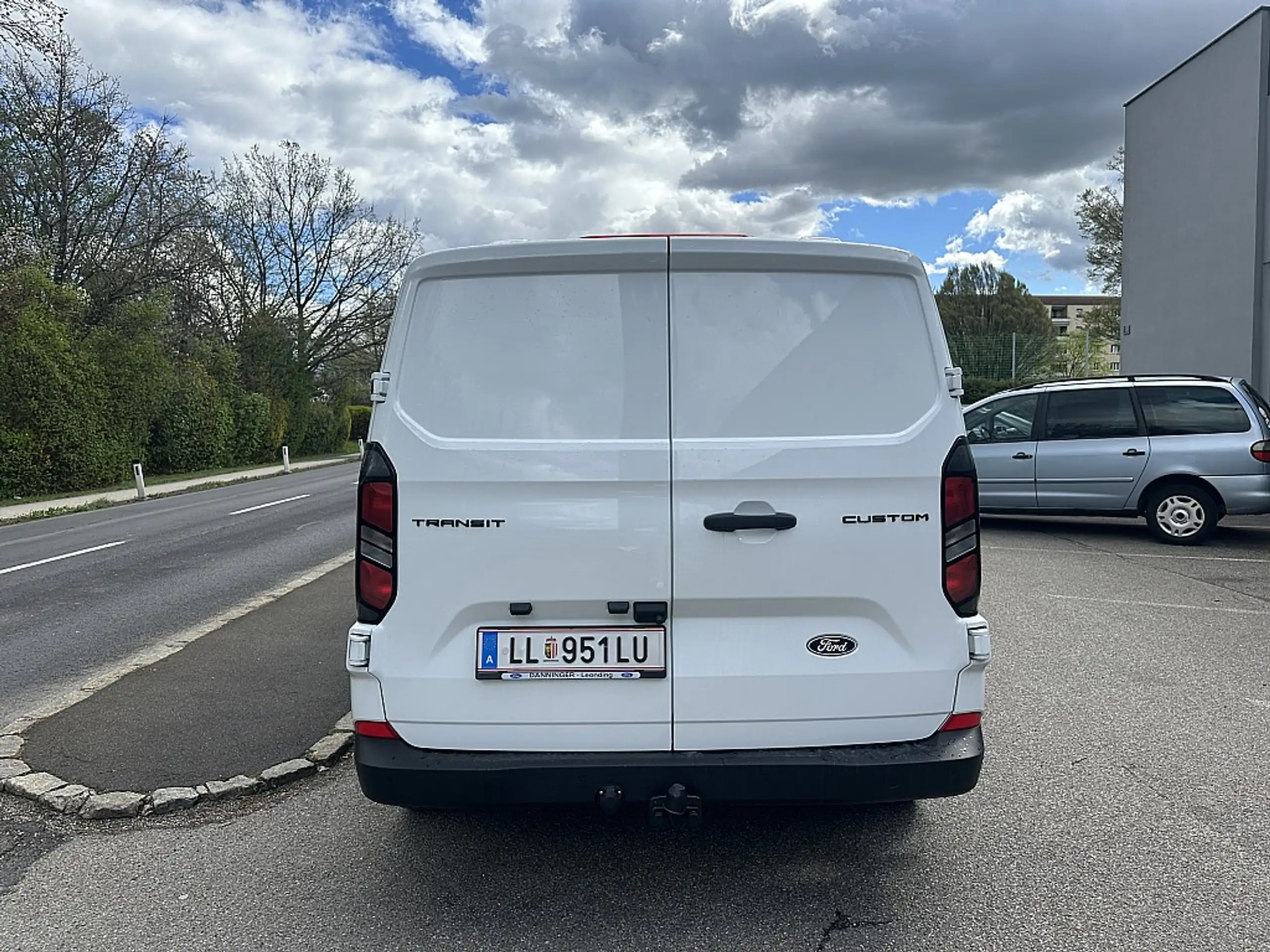 Ford - Transit Custom