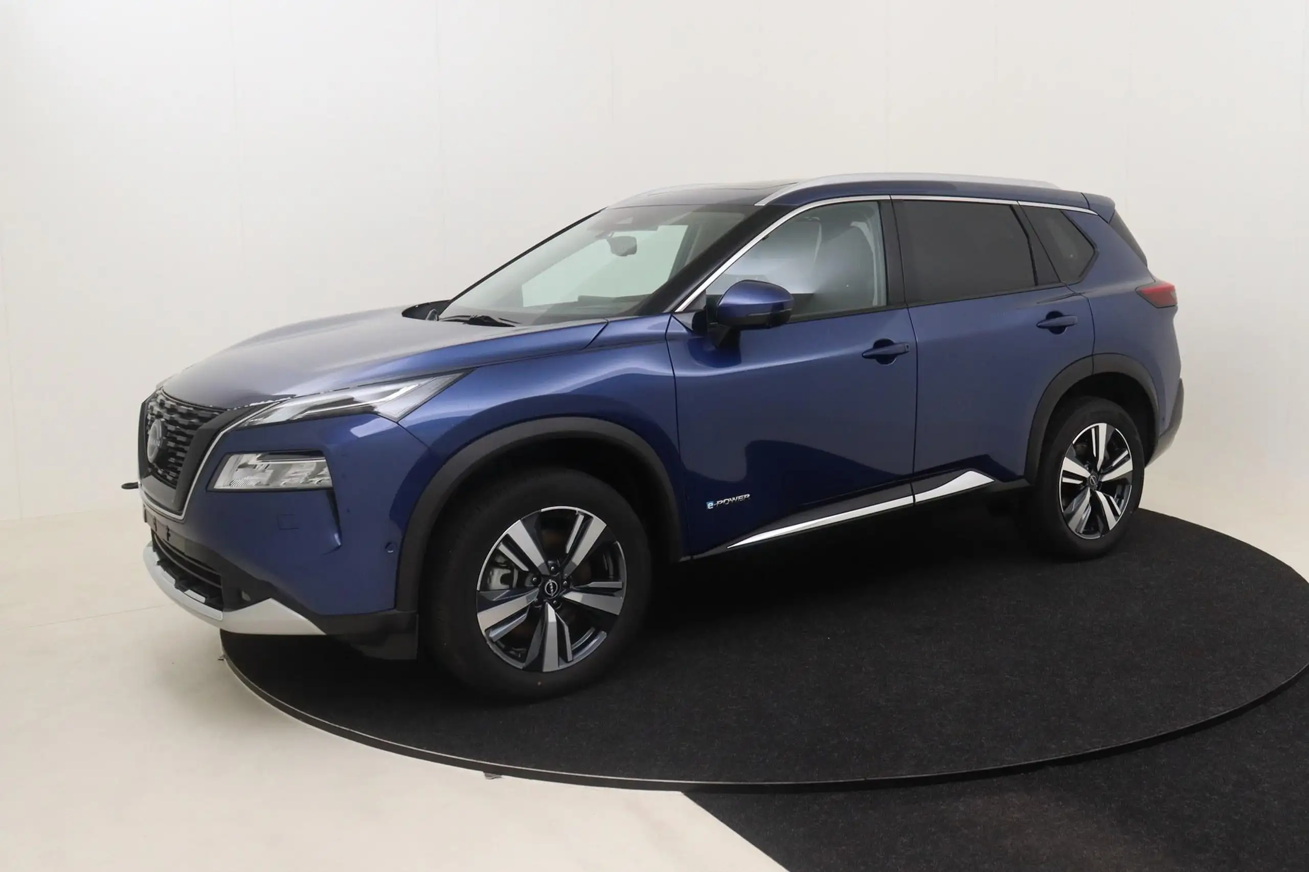 Nissan - X-Trail