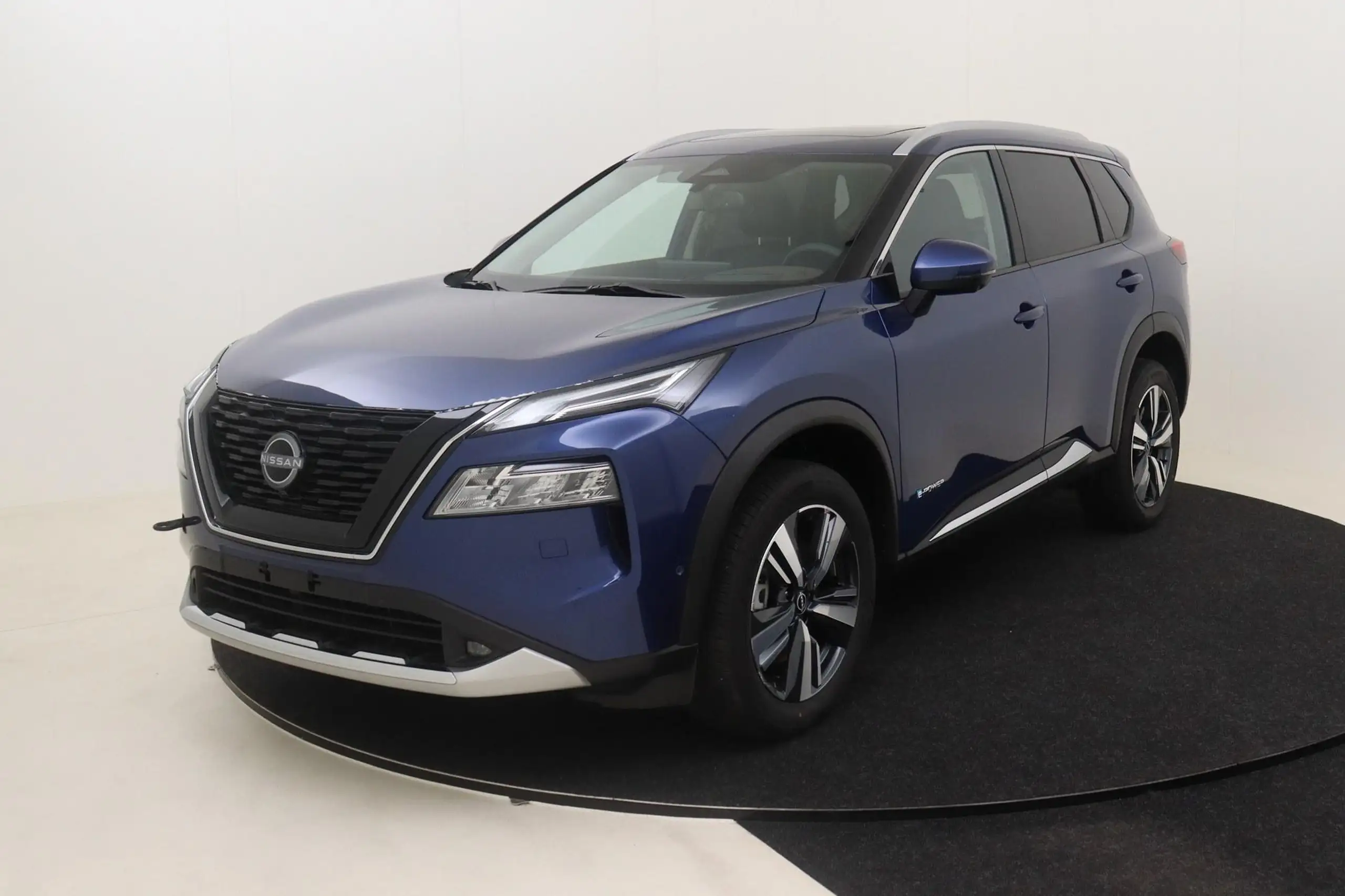 Nissan - X-Trail