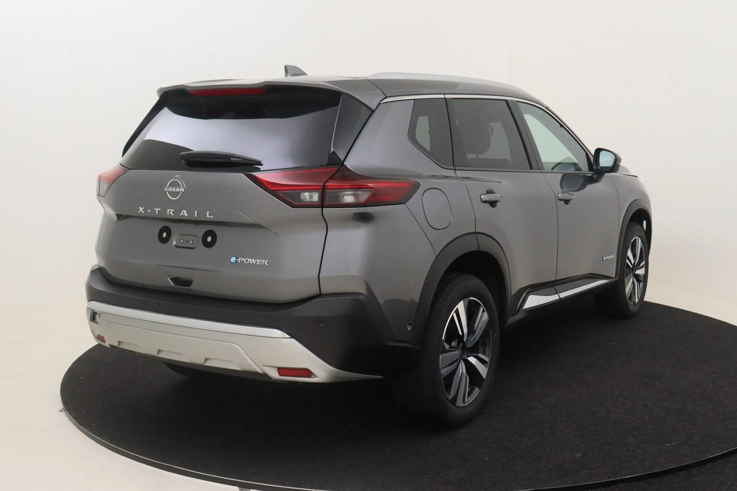 Nissan - X-Trail