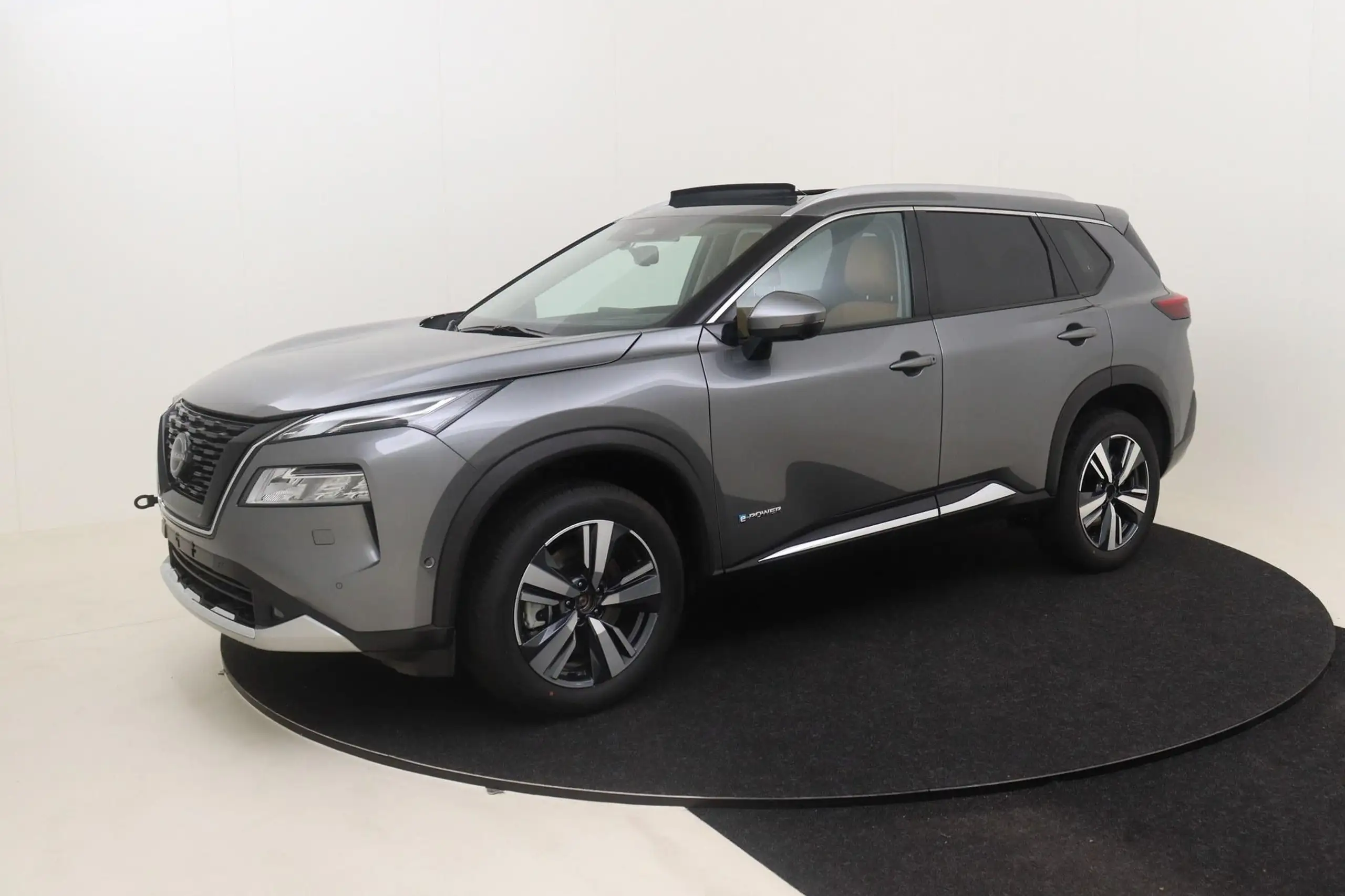 Nissan - X-Trail