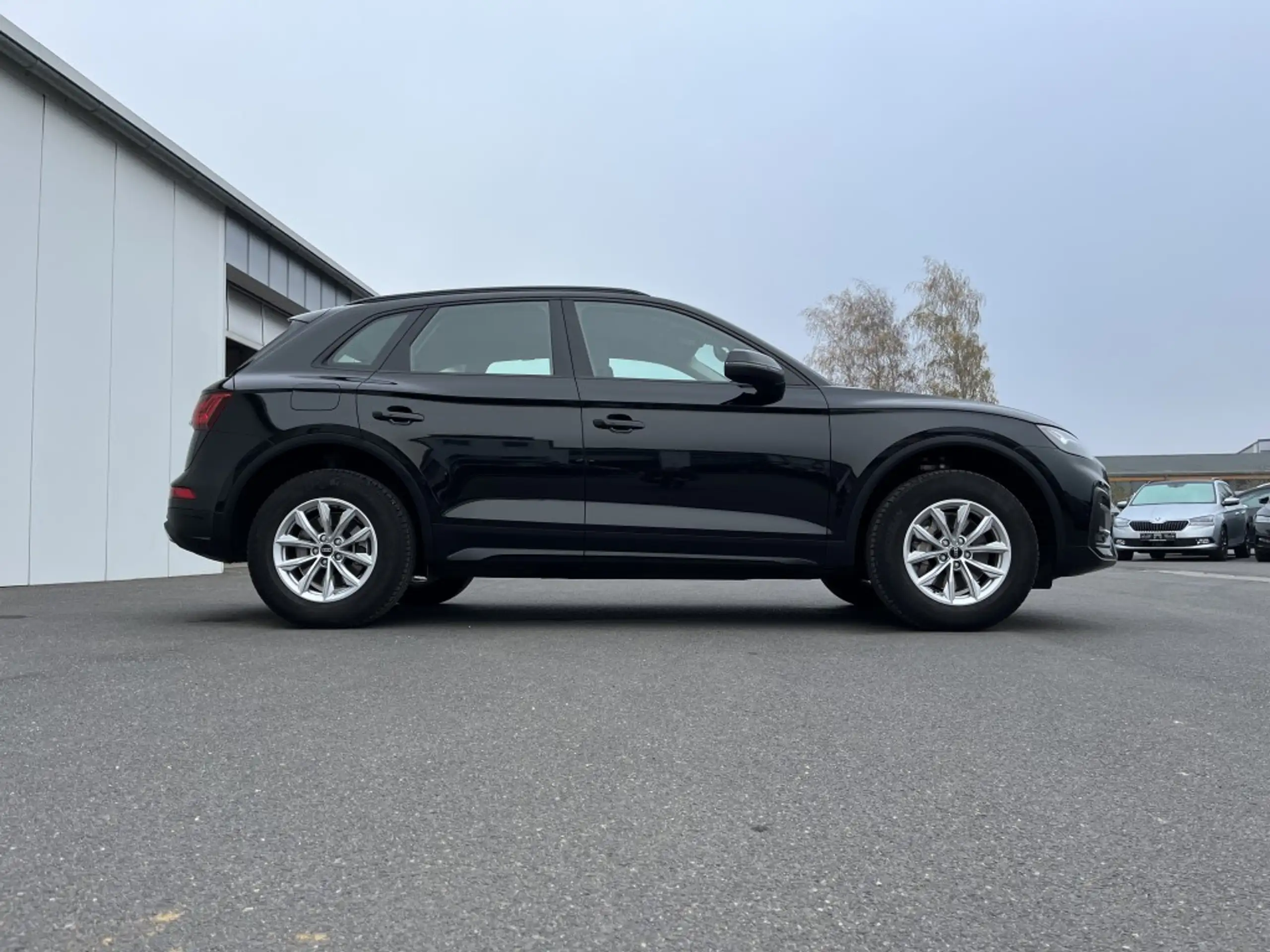 Audi - Q5