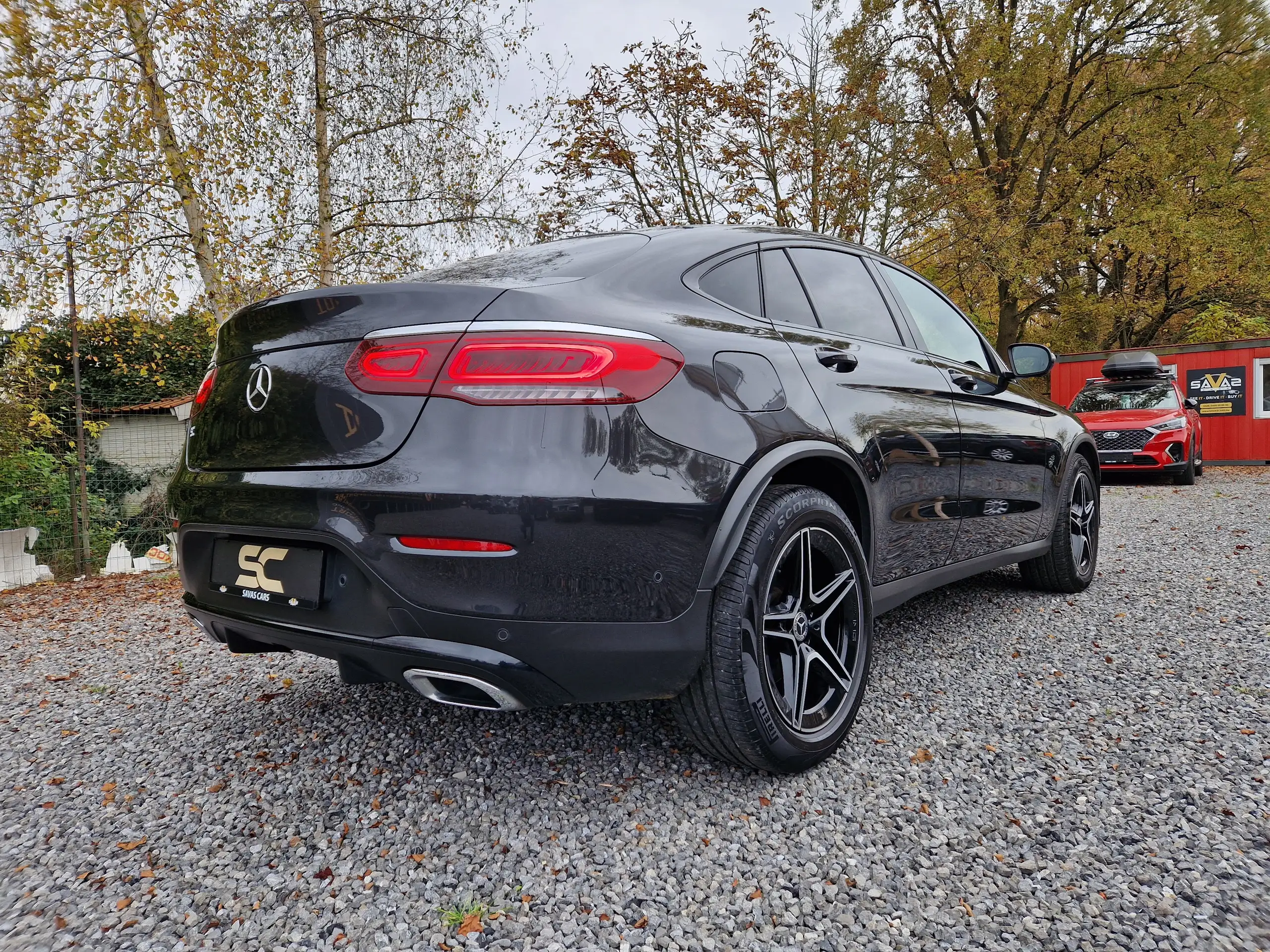 Mercedes-Benz - GLC 220