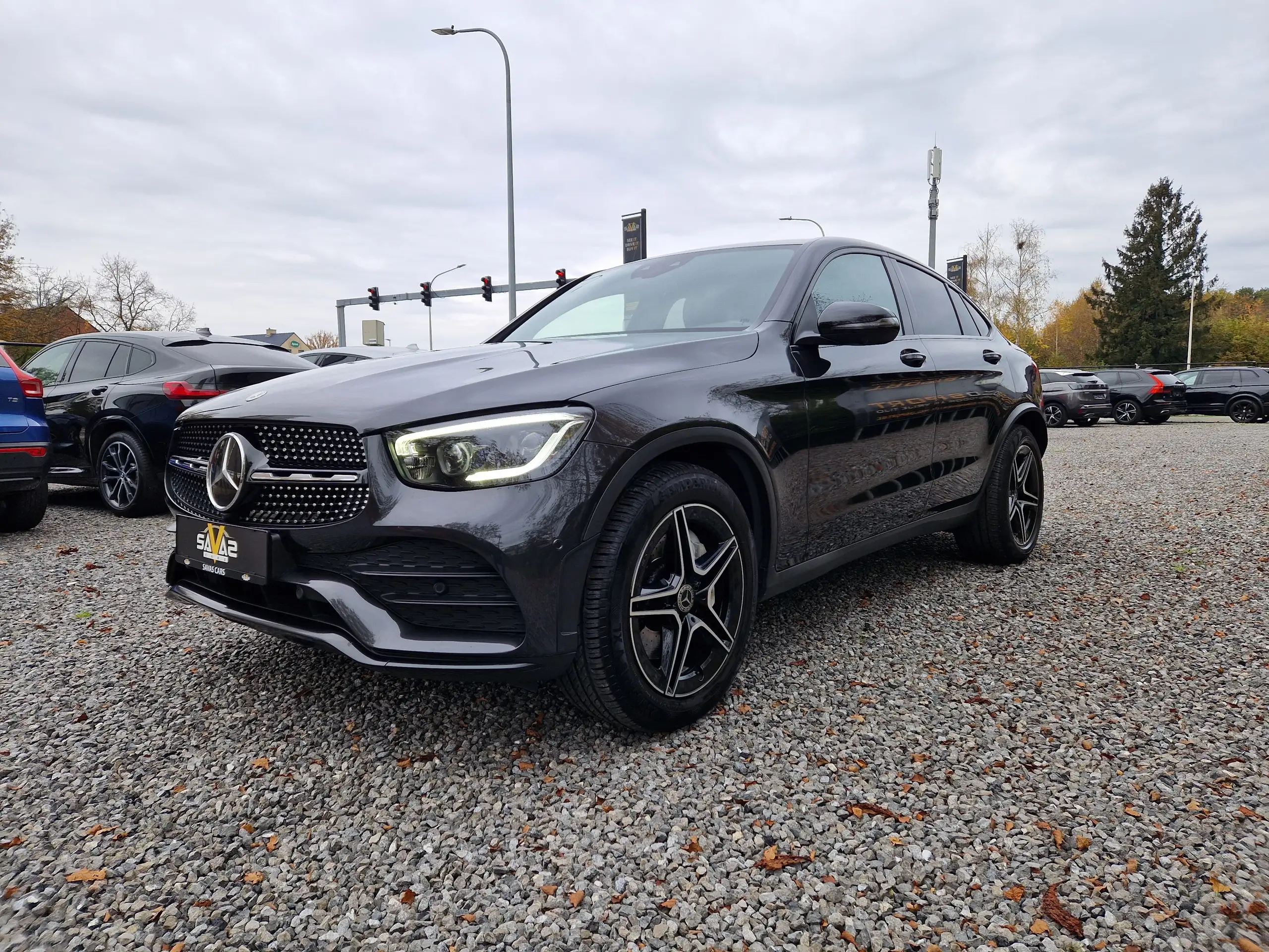 Mercedes-Benz - GLC 220