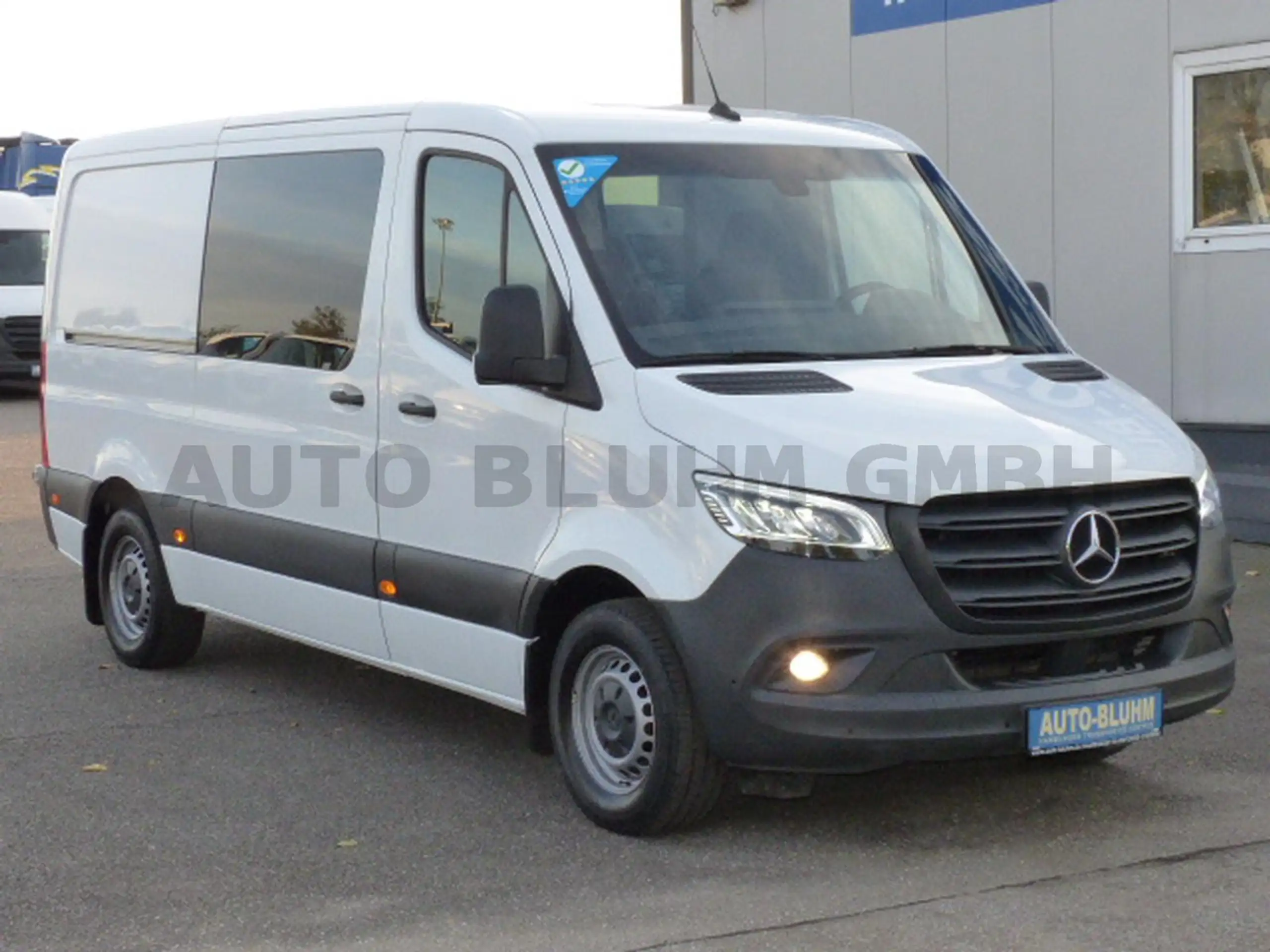 Mercedes-Benz - Sprinter