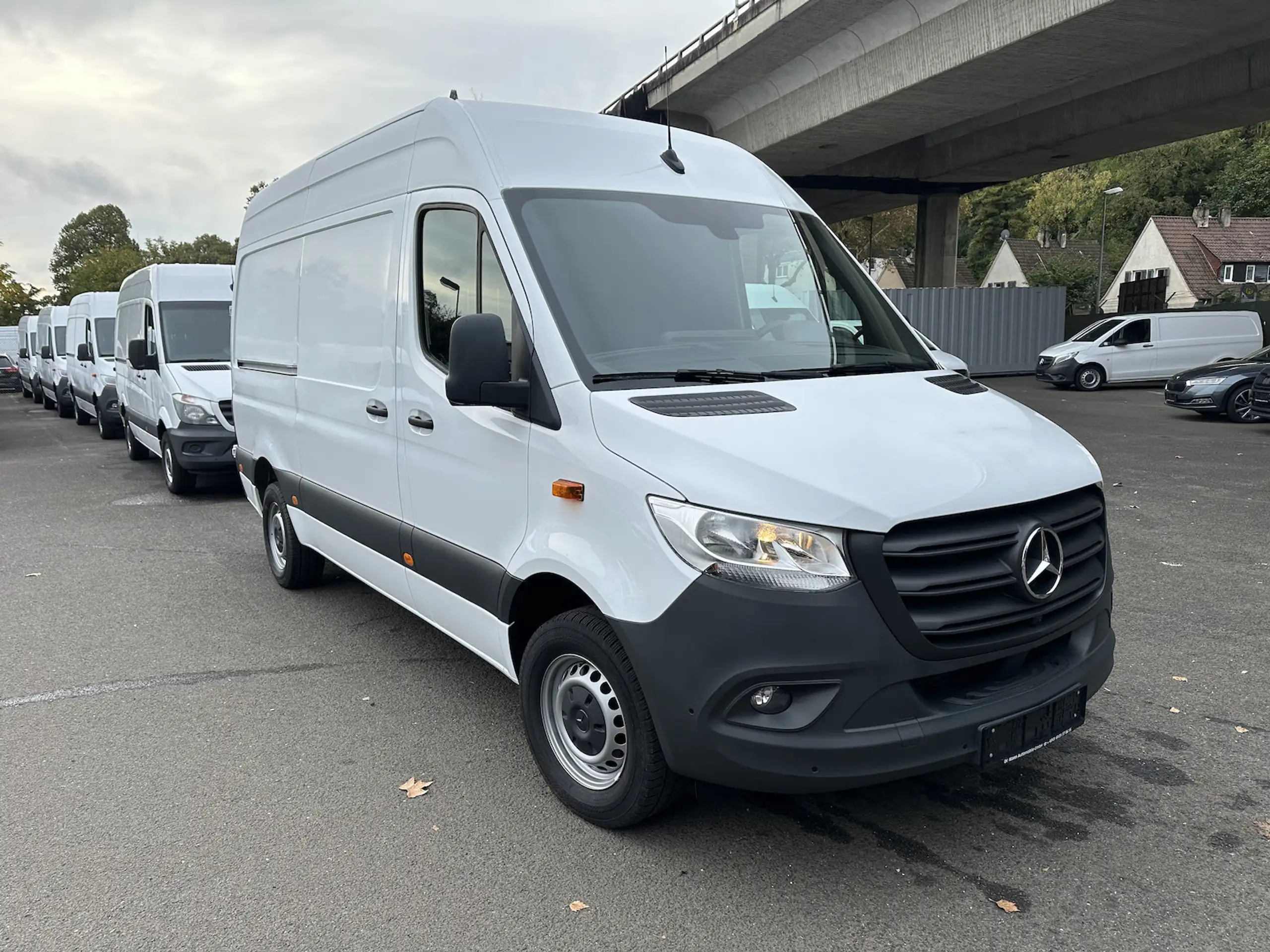 Mercedes-Benz - Sprinter