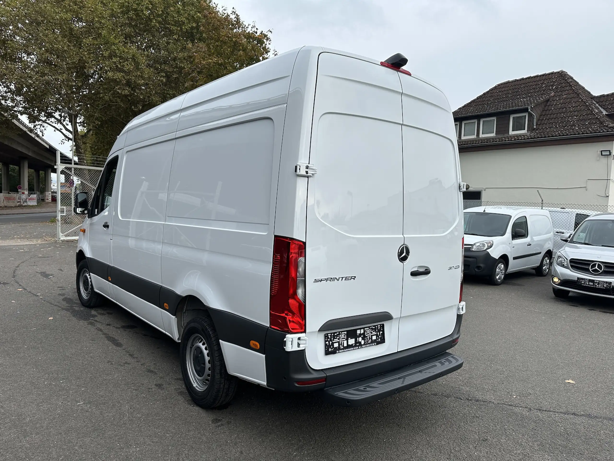 Mercedes-Benz - Sprinter