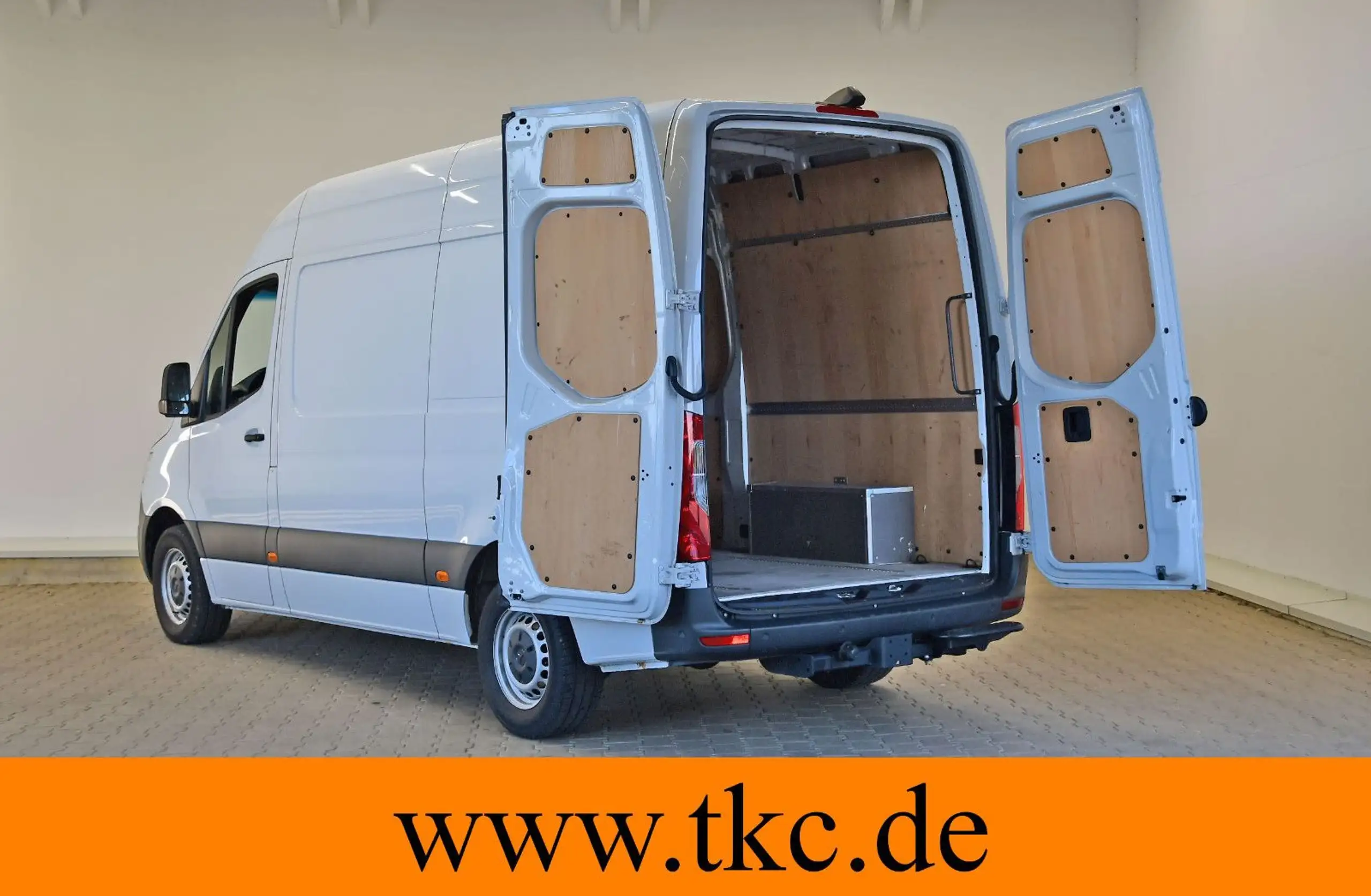 Mercedes-Benz - Sprinter