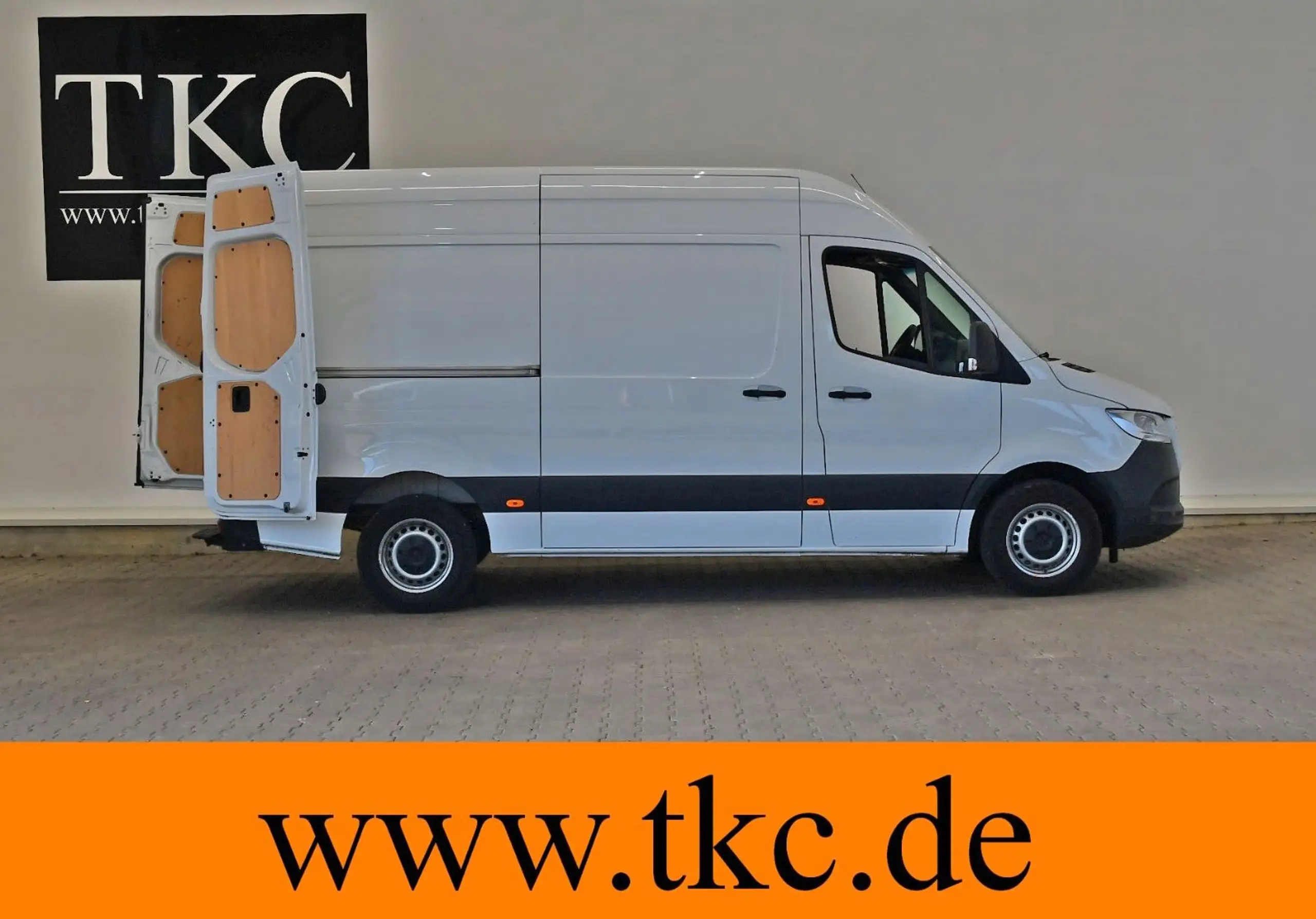 Mercedes-Benz - Sprinter