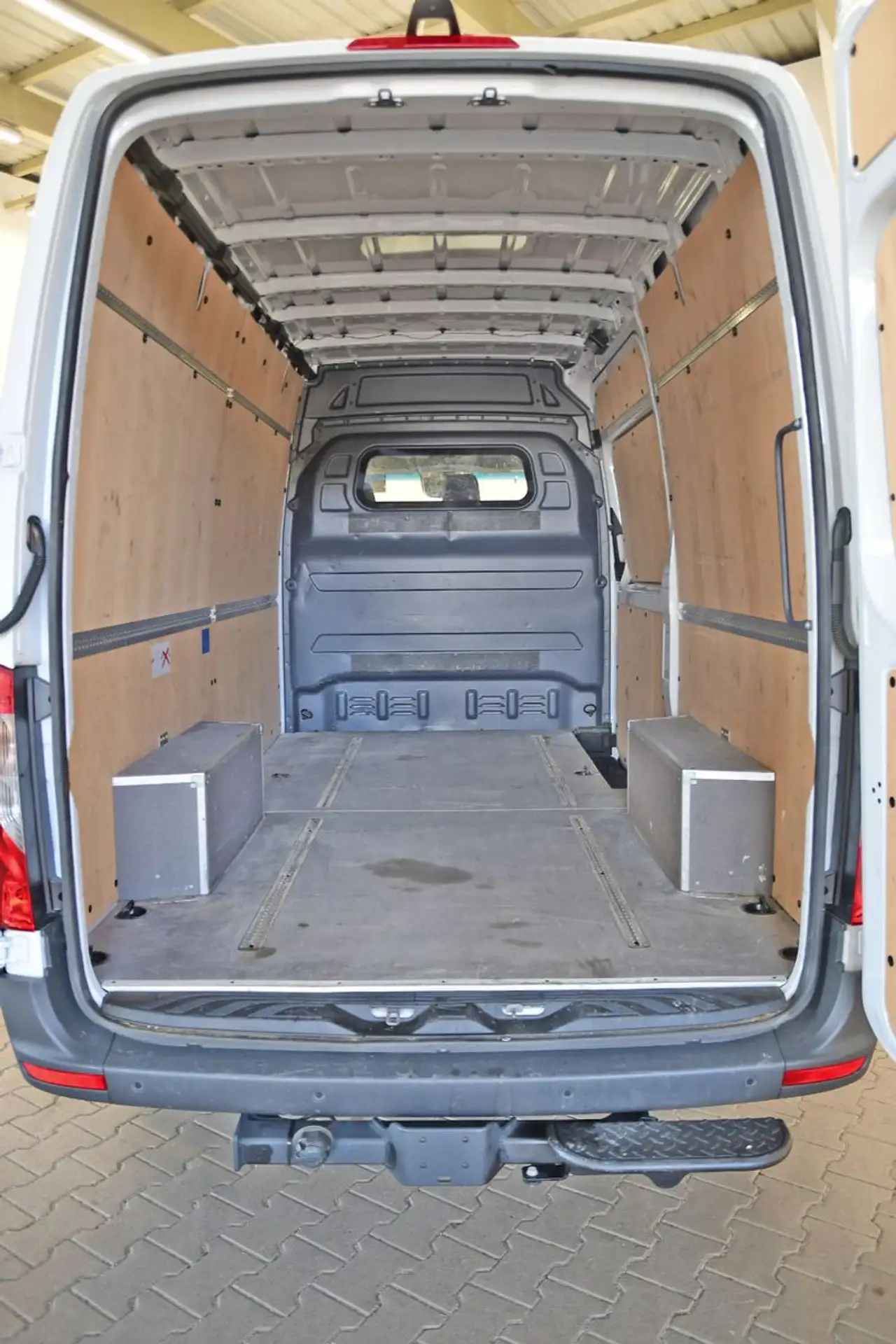 Mercedes-Benz - Sprinter