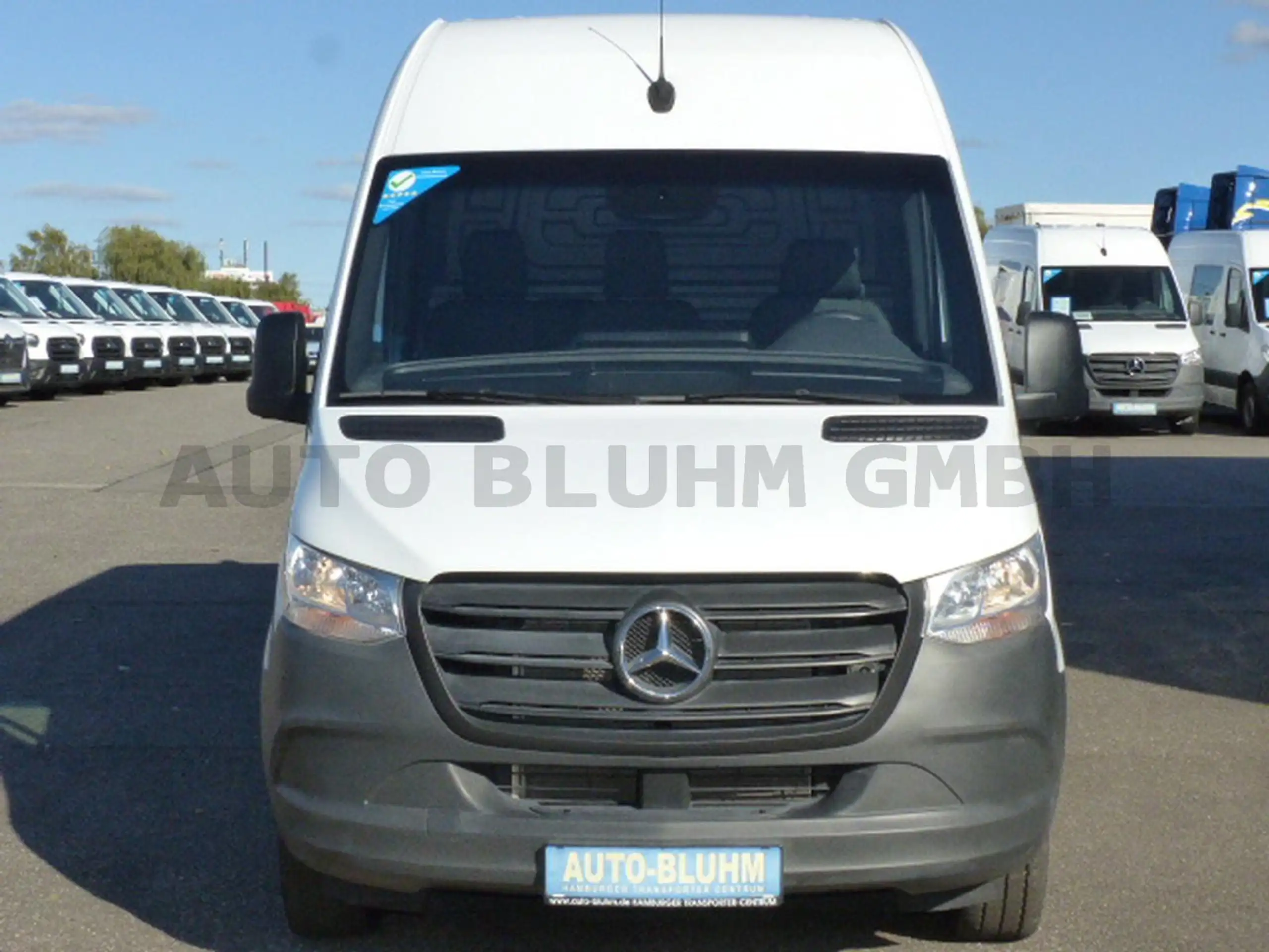 Mercedes-Benz - Sprinter