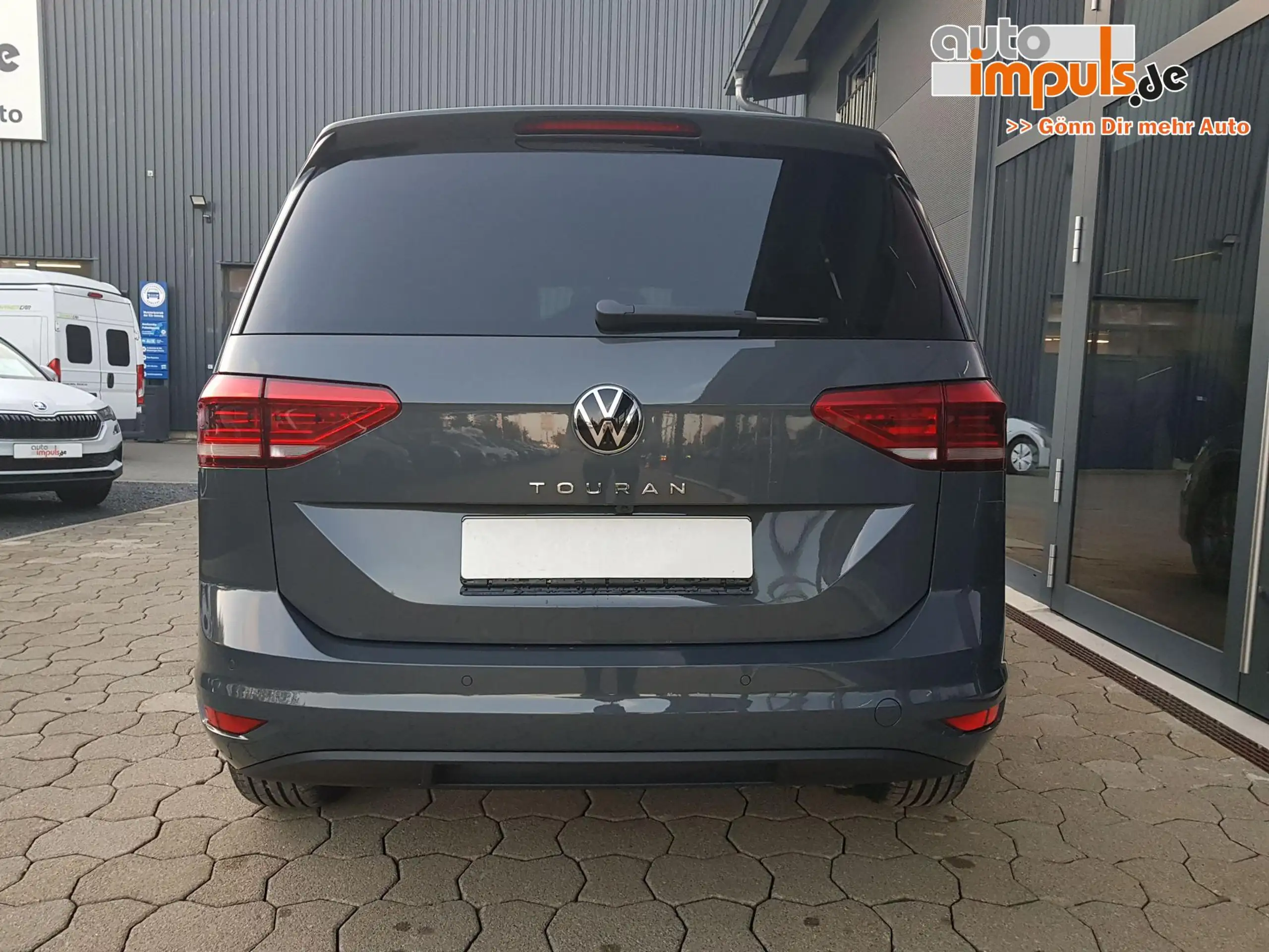 Volkswagen - Touran