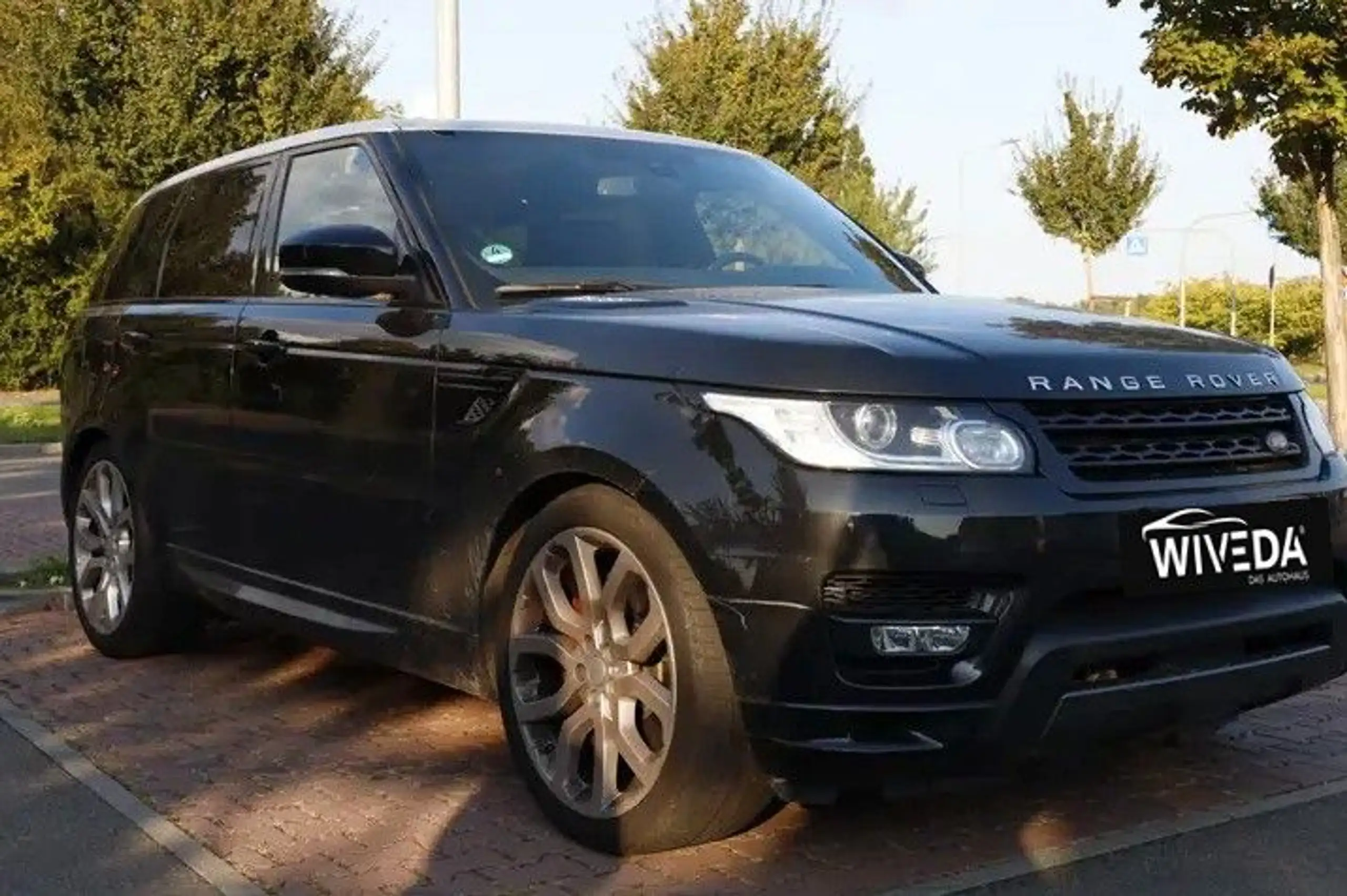 Land Rover - Range Rover Sport