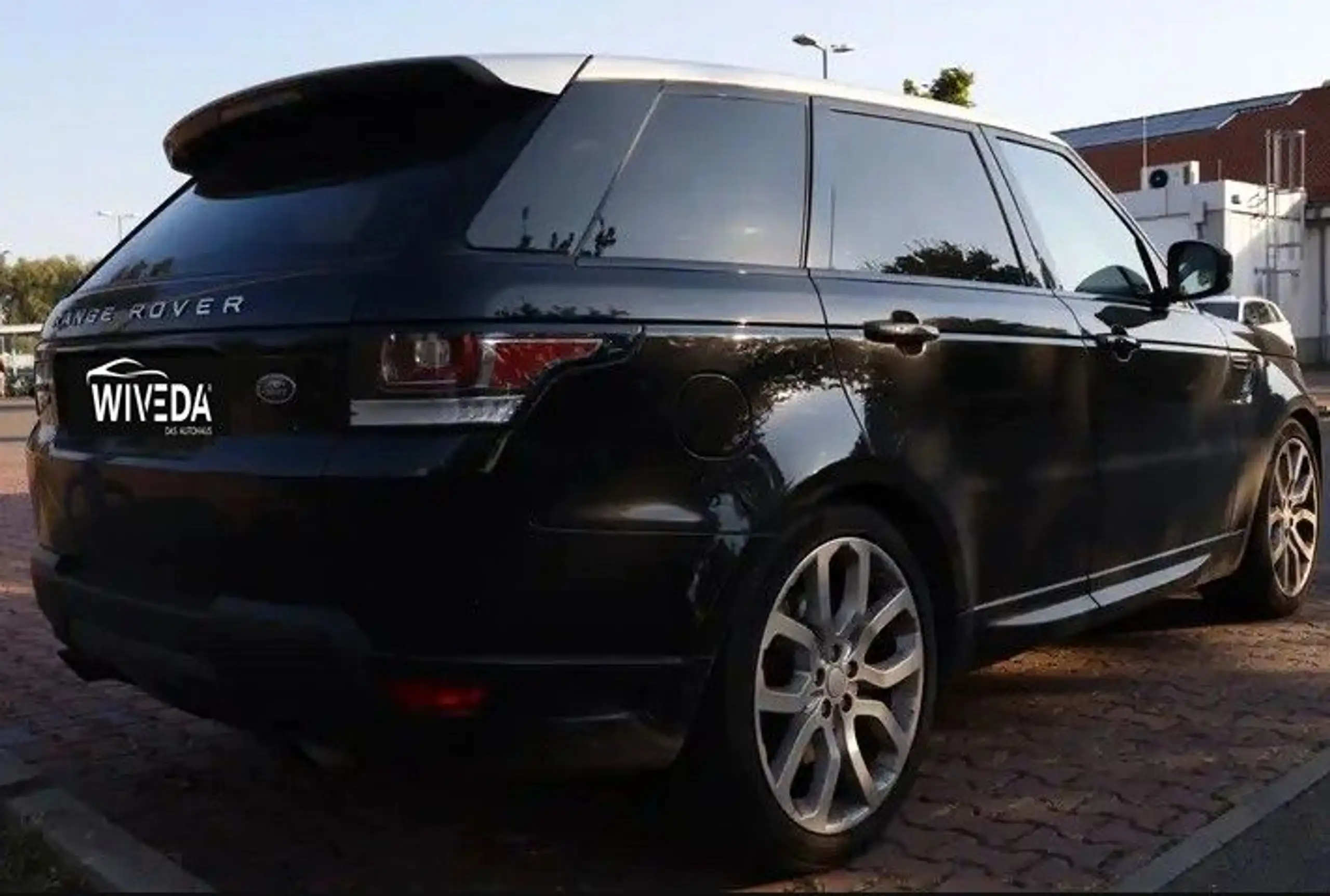 Land Rover - Range Rover Sport