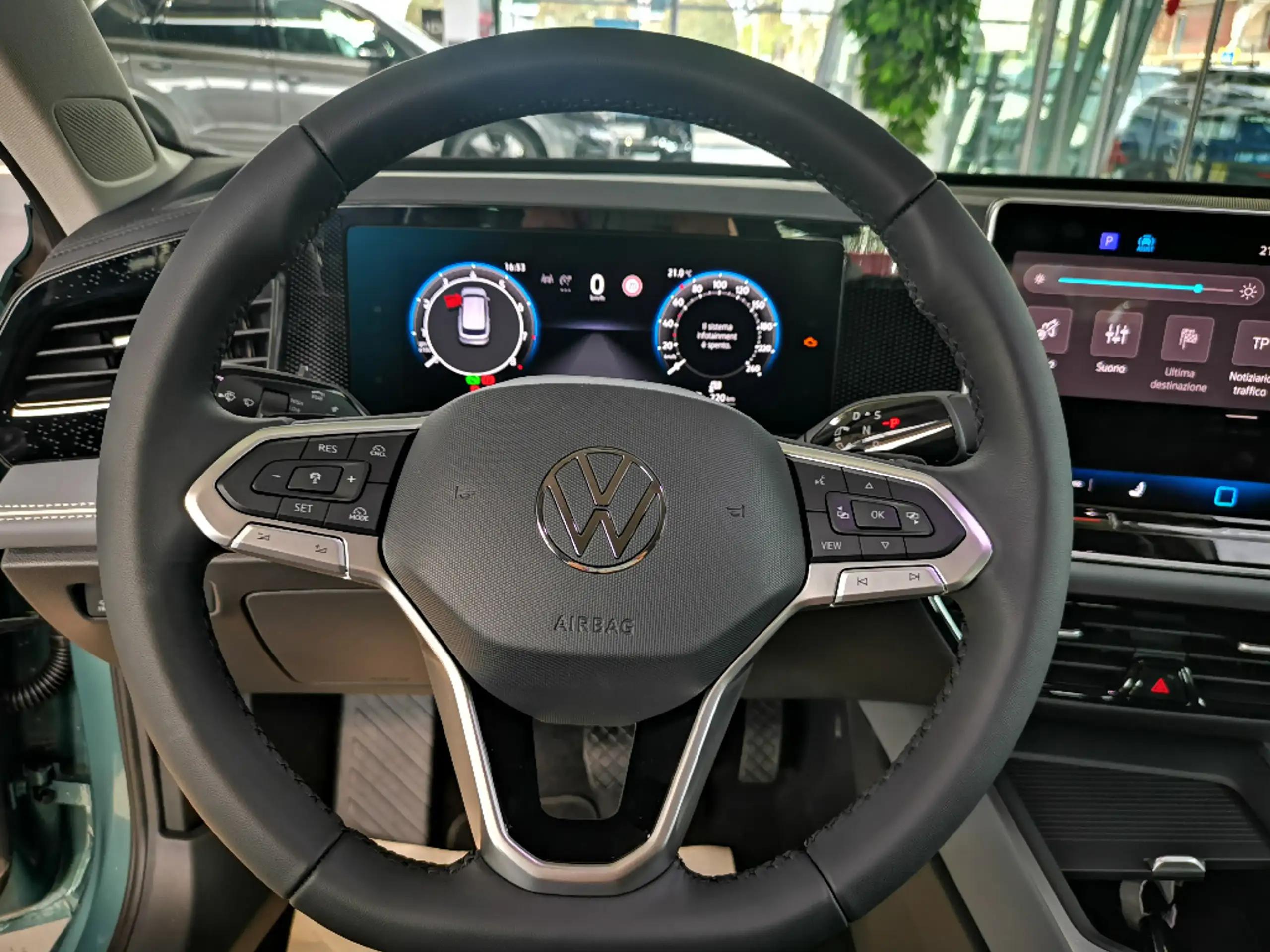 Volkswagen - Passat