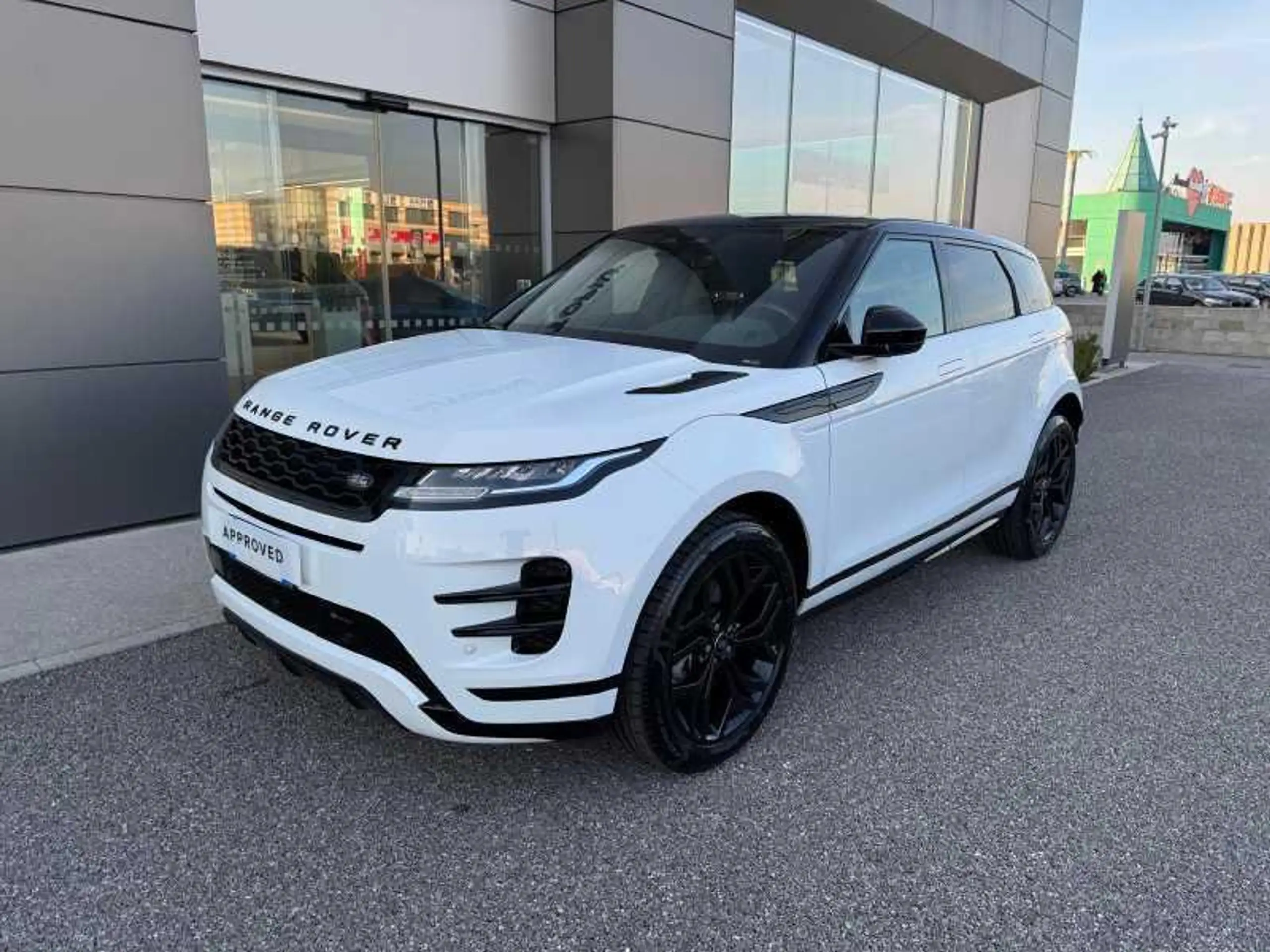 Land Rover - Range Rover Evoque