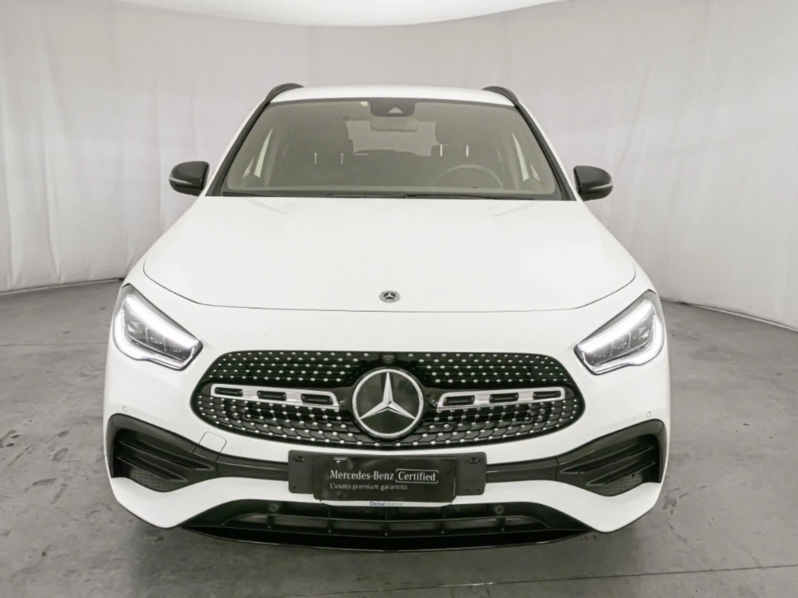 Mercedes-Benz - GLA 180