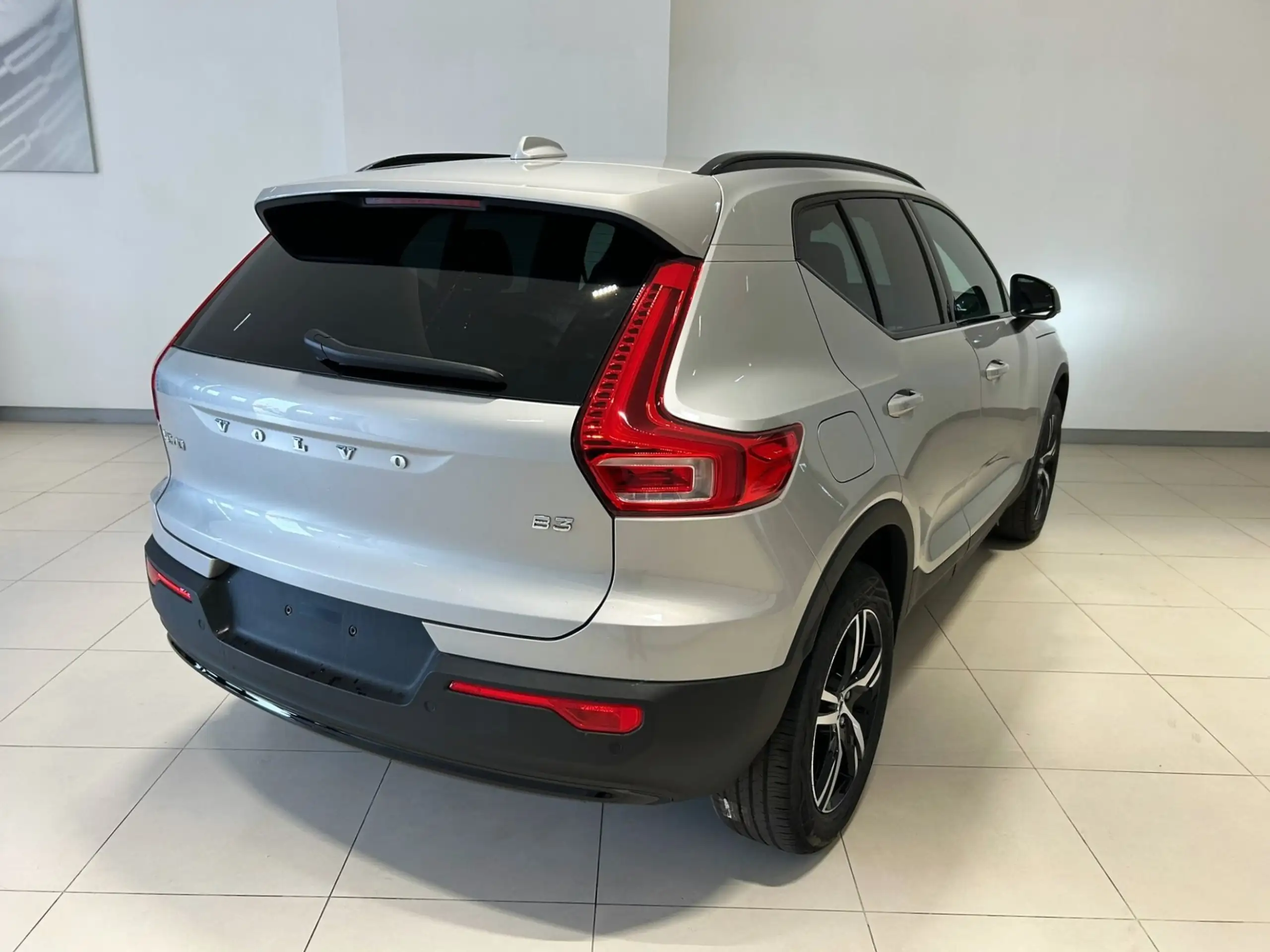 Volvo - XC40