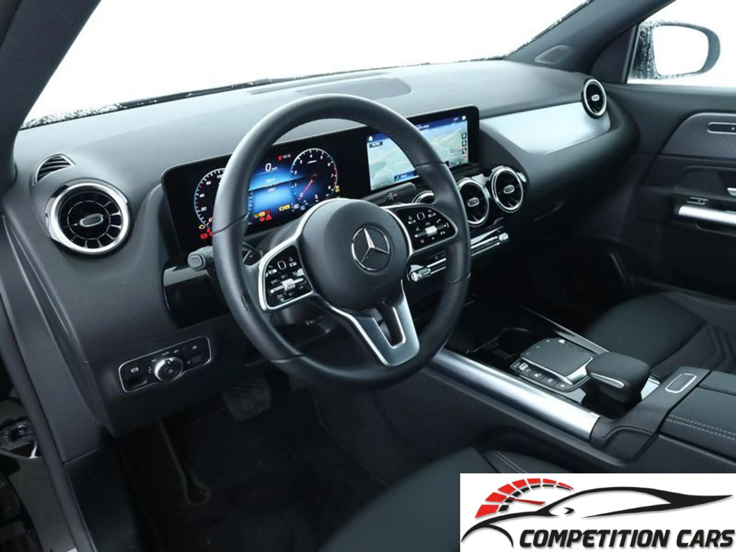 Mercedes-Benz - GLA 200