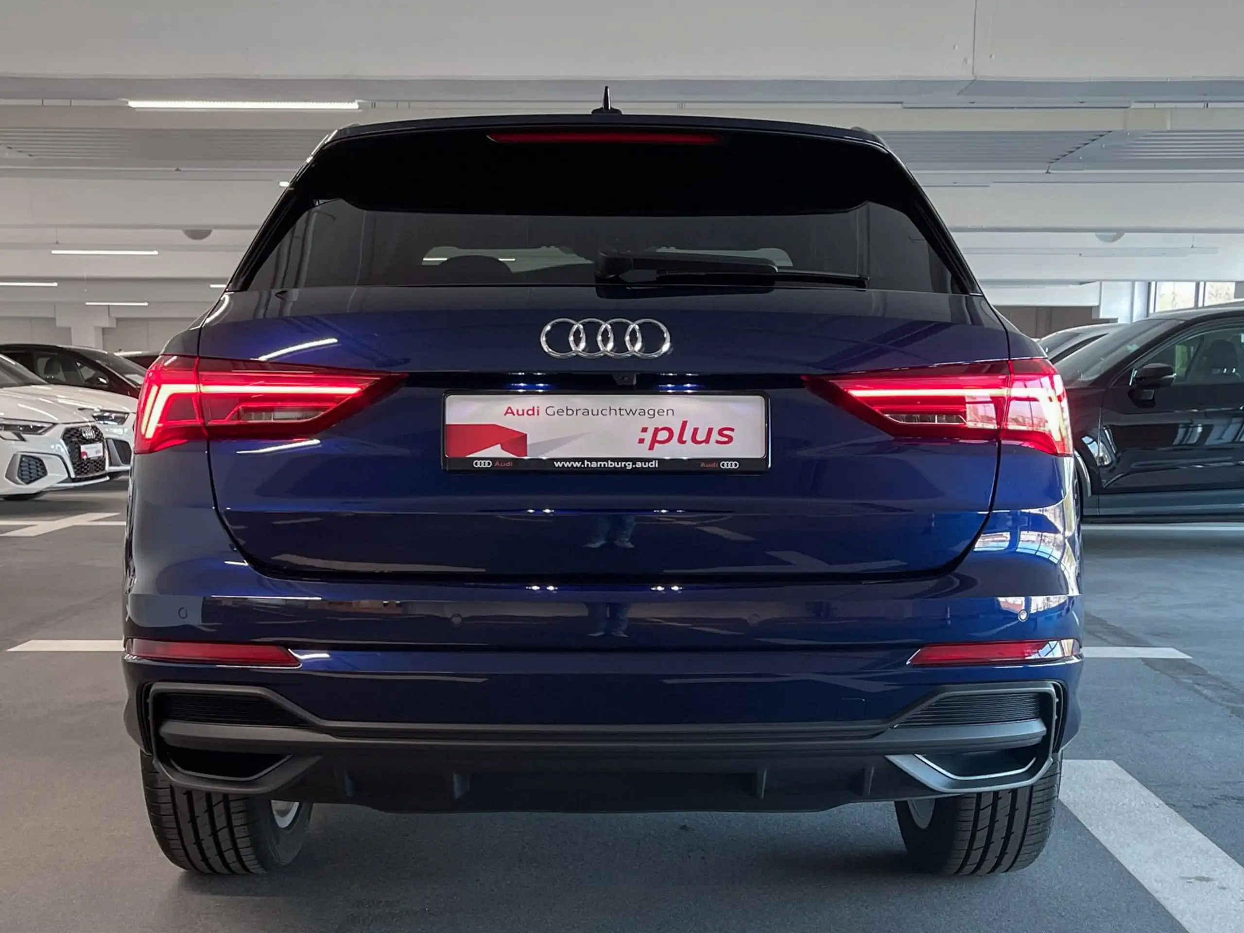 Audi - Q3