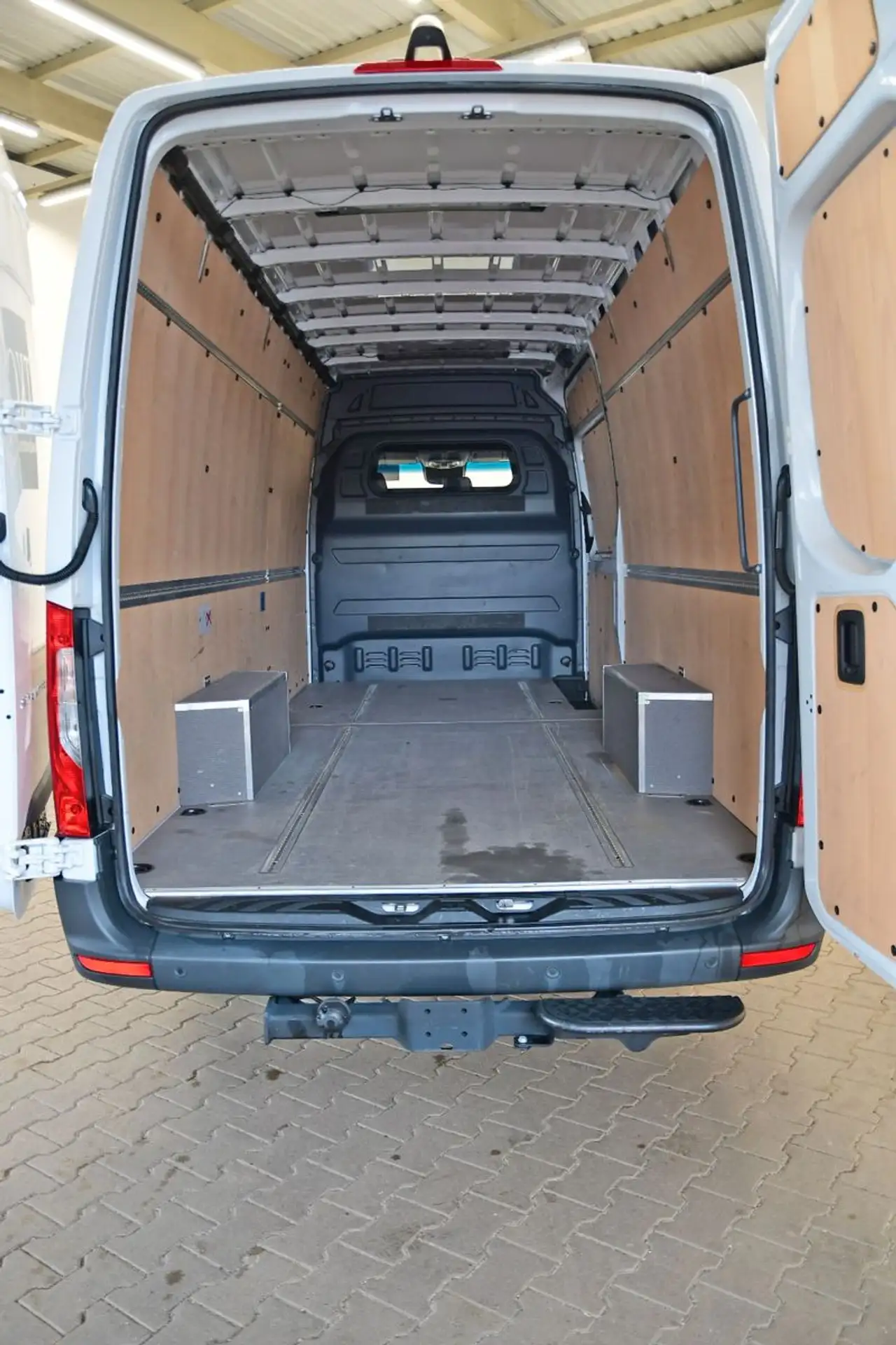 Mercedes-Benz - Sprinter