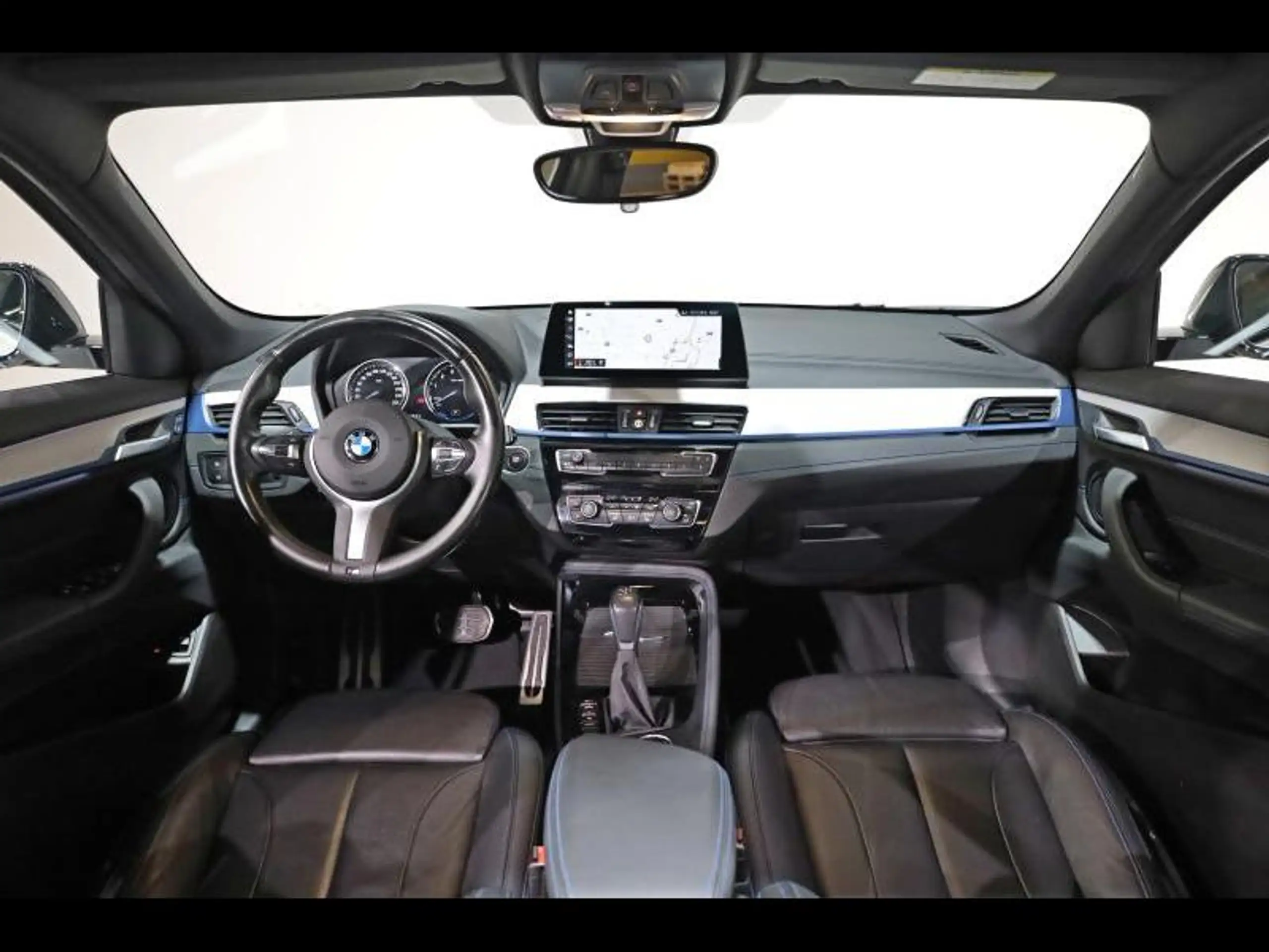 BMW - X2