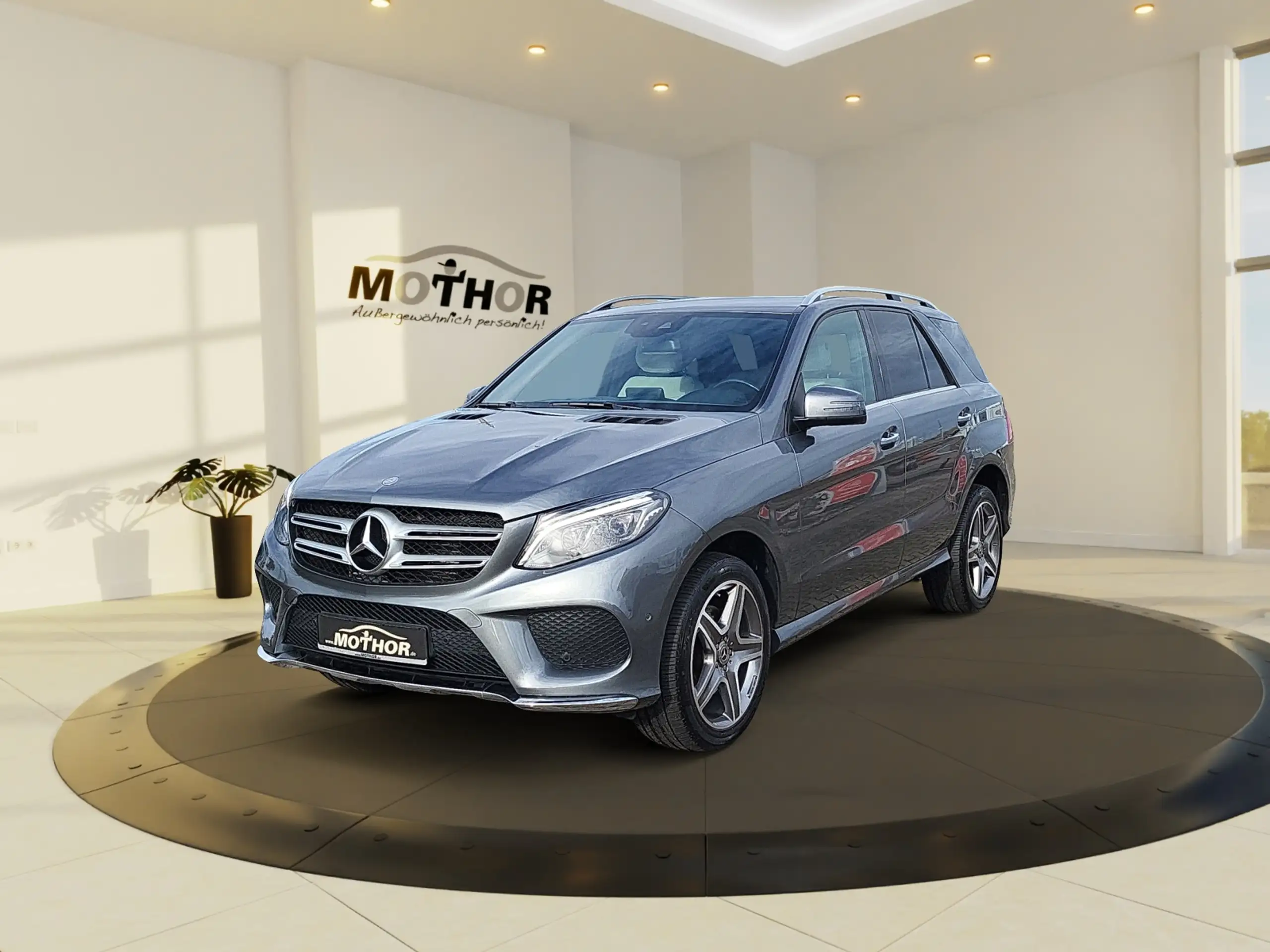 Mercedes-Benz - GLE 350