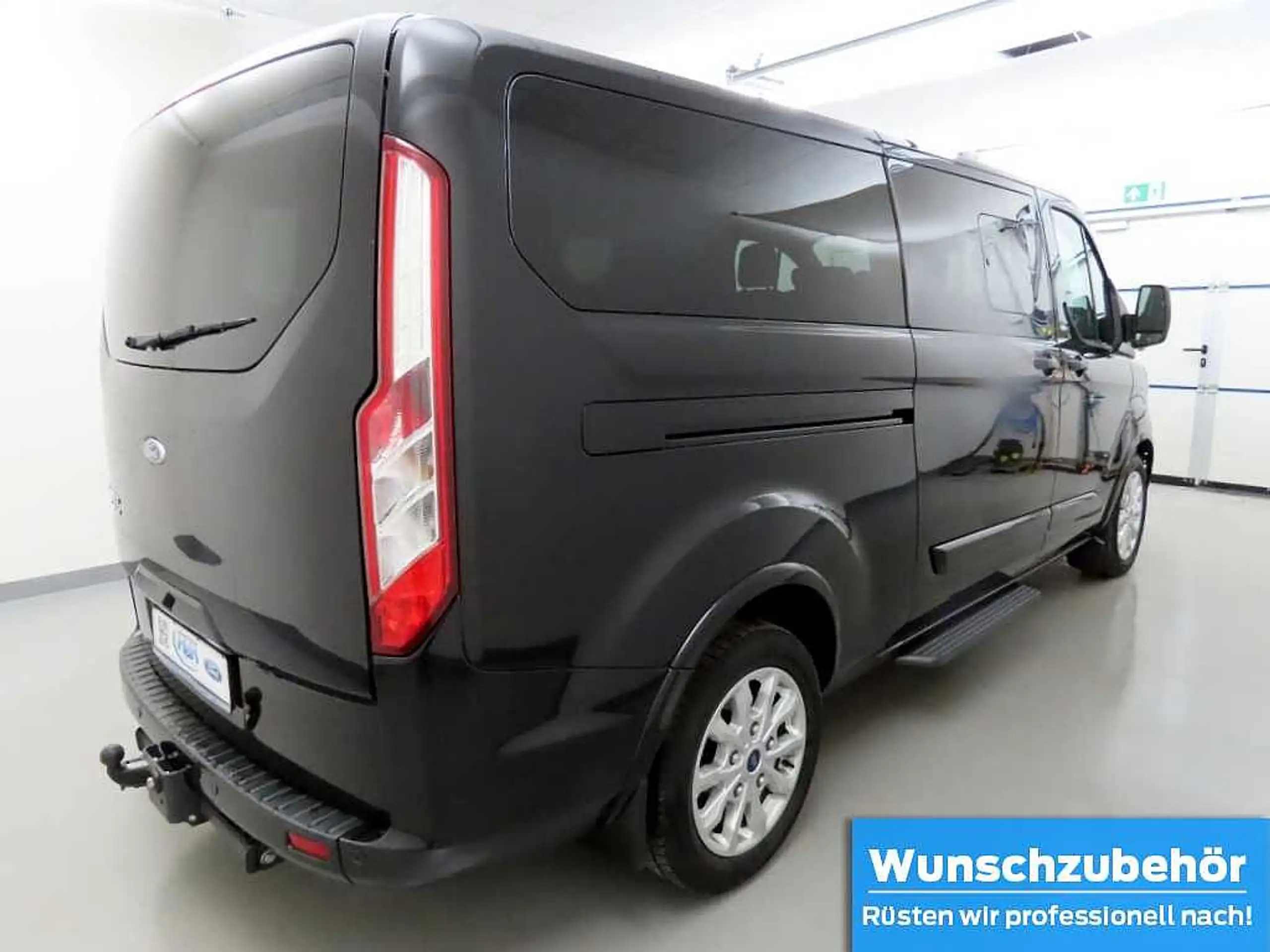 Ford - Tourneo Custom