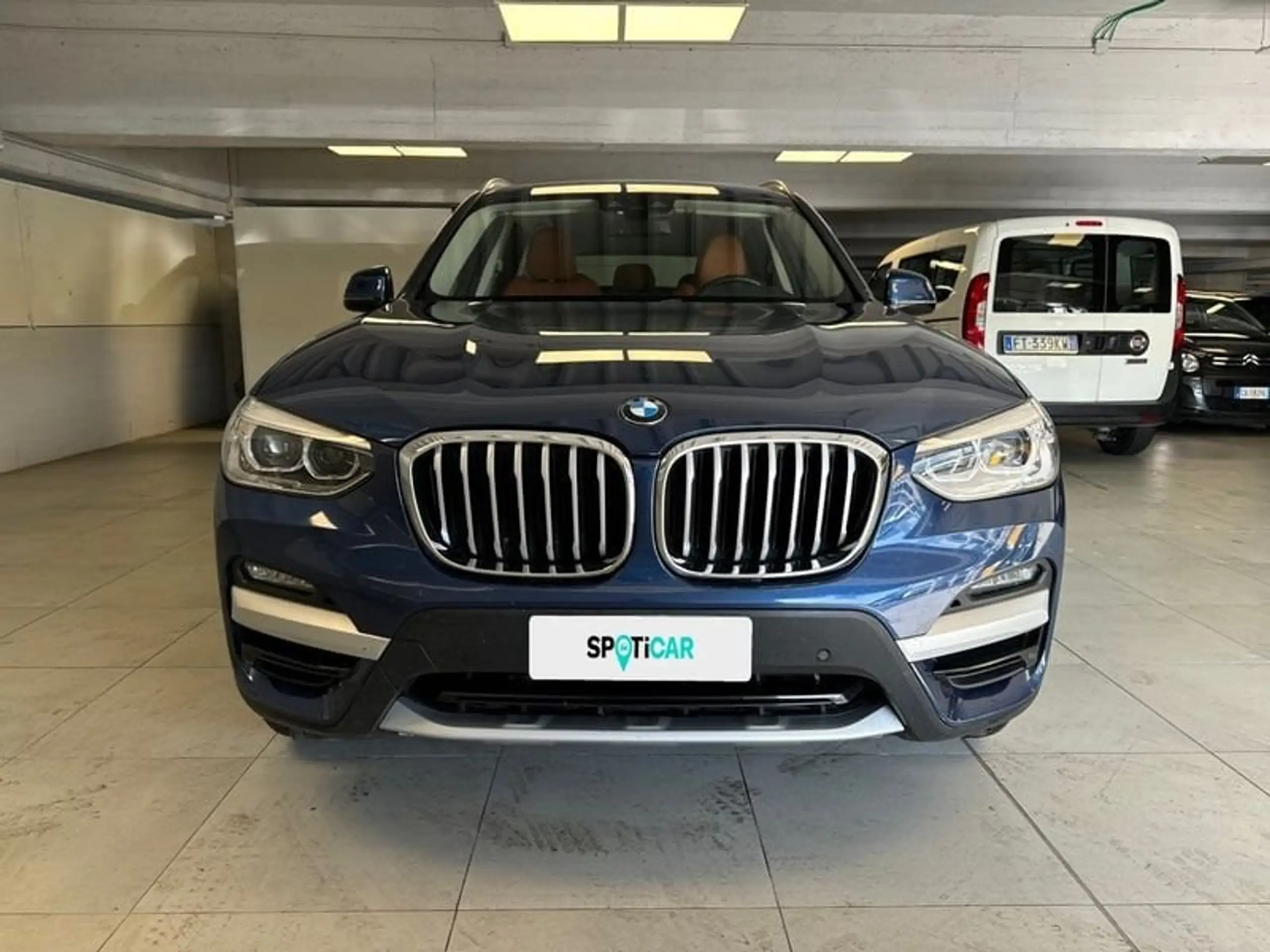 BMW - X3