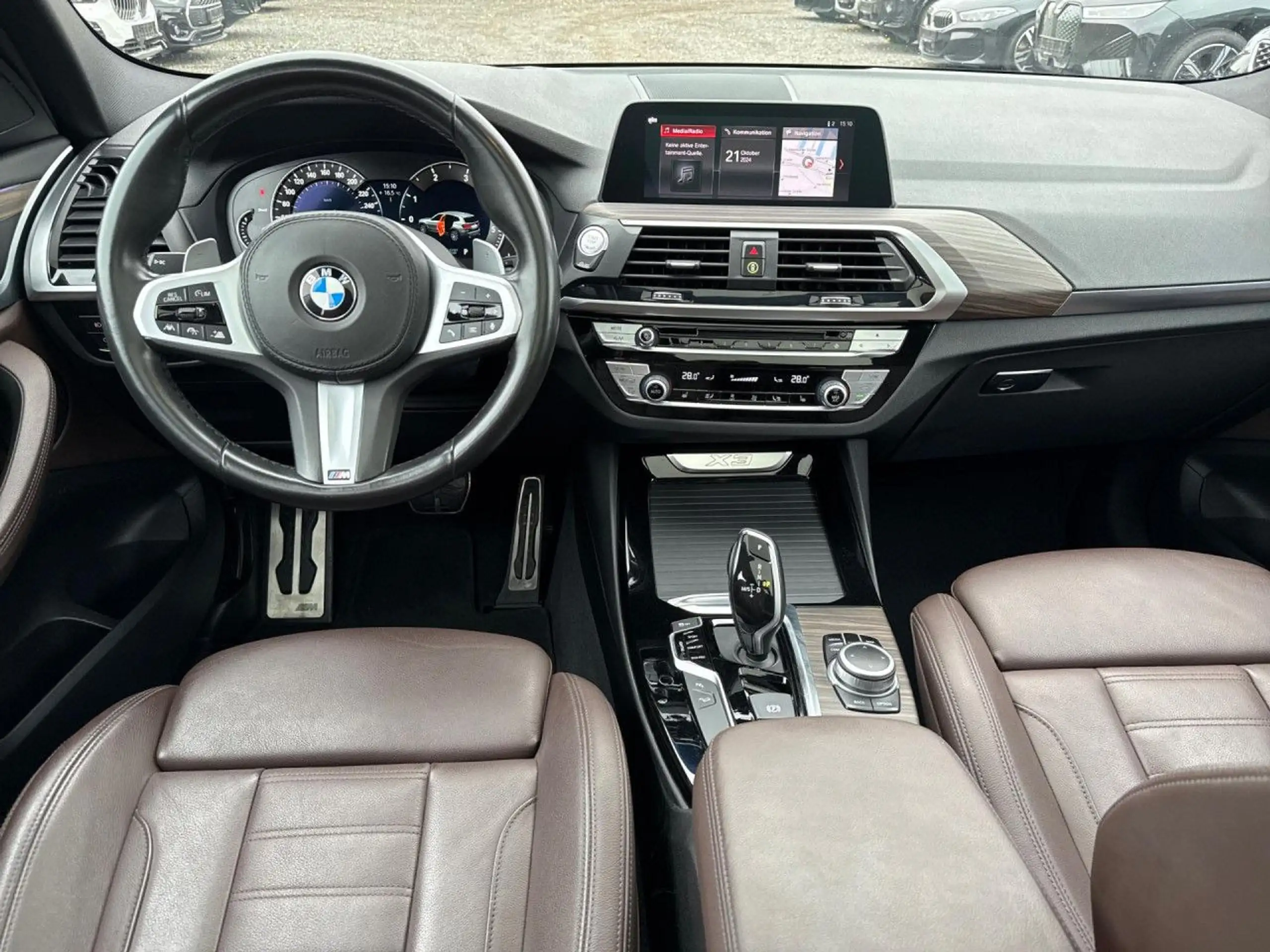 BMW - X3